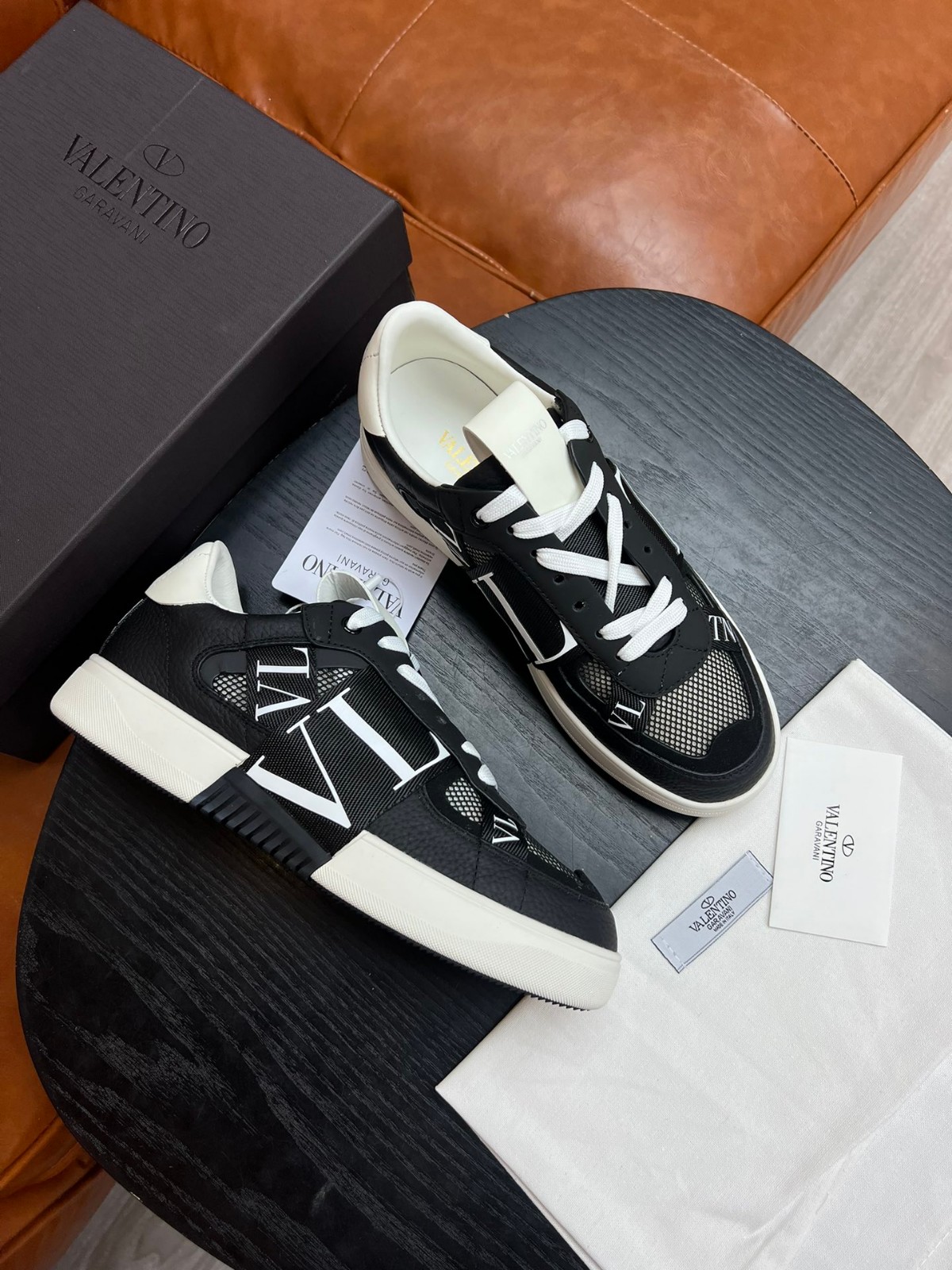 ヴァレンティノ VLTN メッシュ＆レザー ロートップ スニーカー コピー カジュアル 人気 メンズシューズ-3