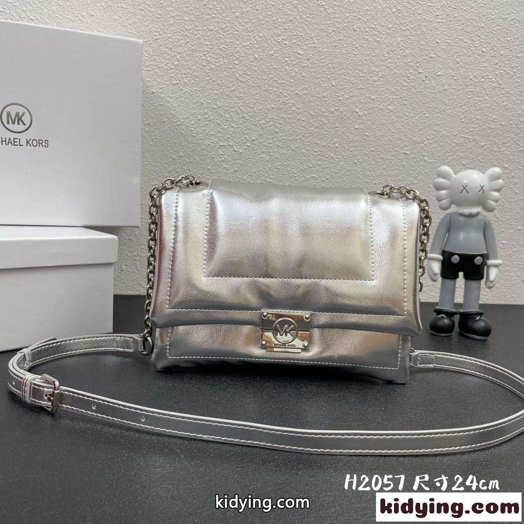 上品 エレガント 斜め掛け レディース ショルダーバッグ マイケルコース バッグ 人気 コピー カジュアル シルバー-0