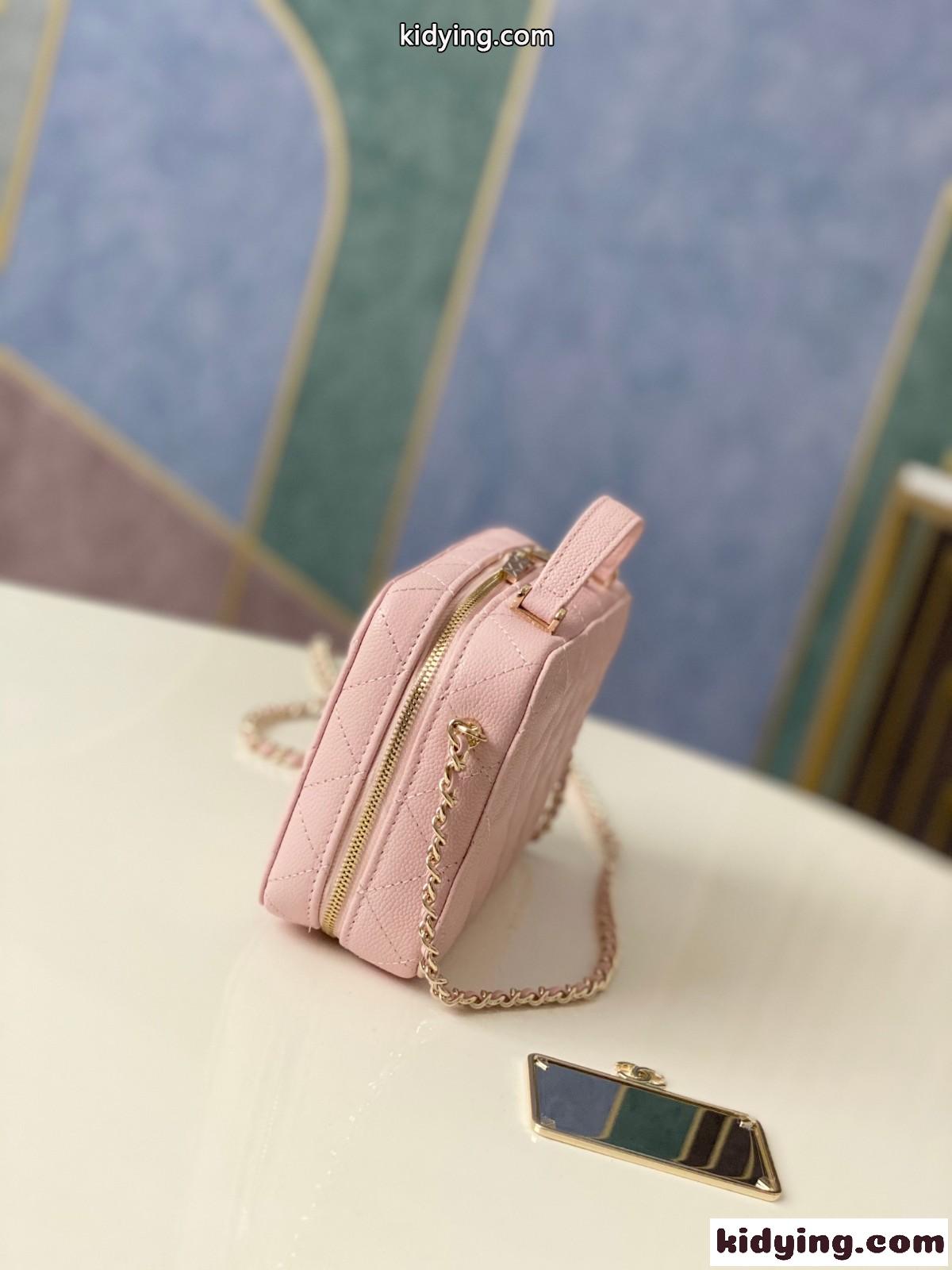可愛い おしゃれ 新作 斜め掛け シャネル バッグ 人気 コピー チェーン カメラバッグ ショルダーバッグ-0