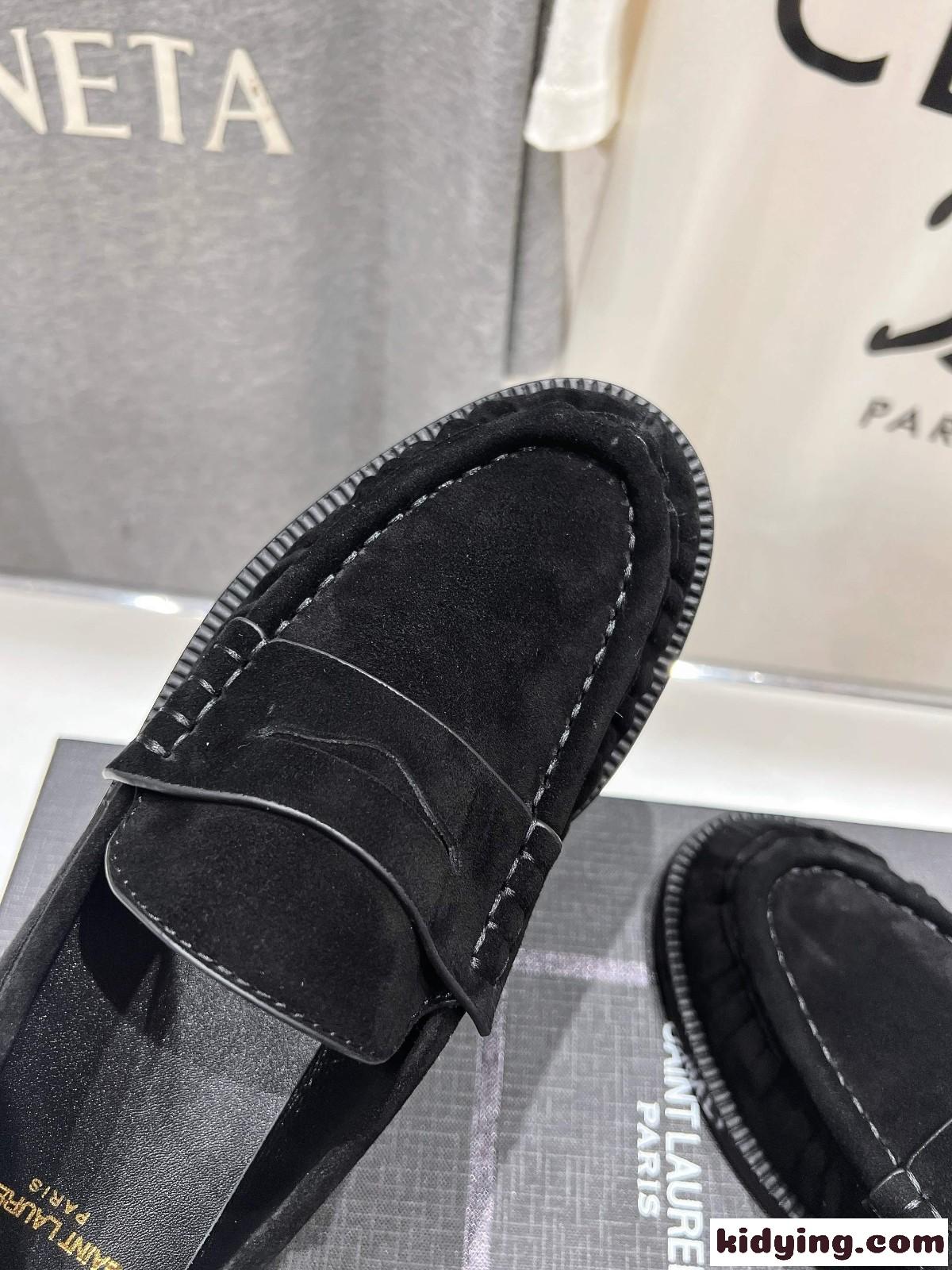 YSL イヴ・サンローラン ローラン ローファー スーパーコピー スエード ブラック-0