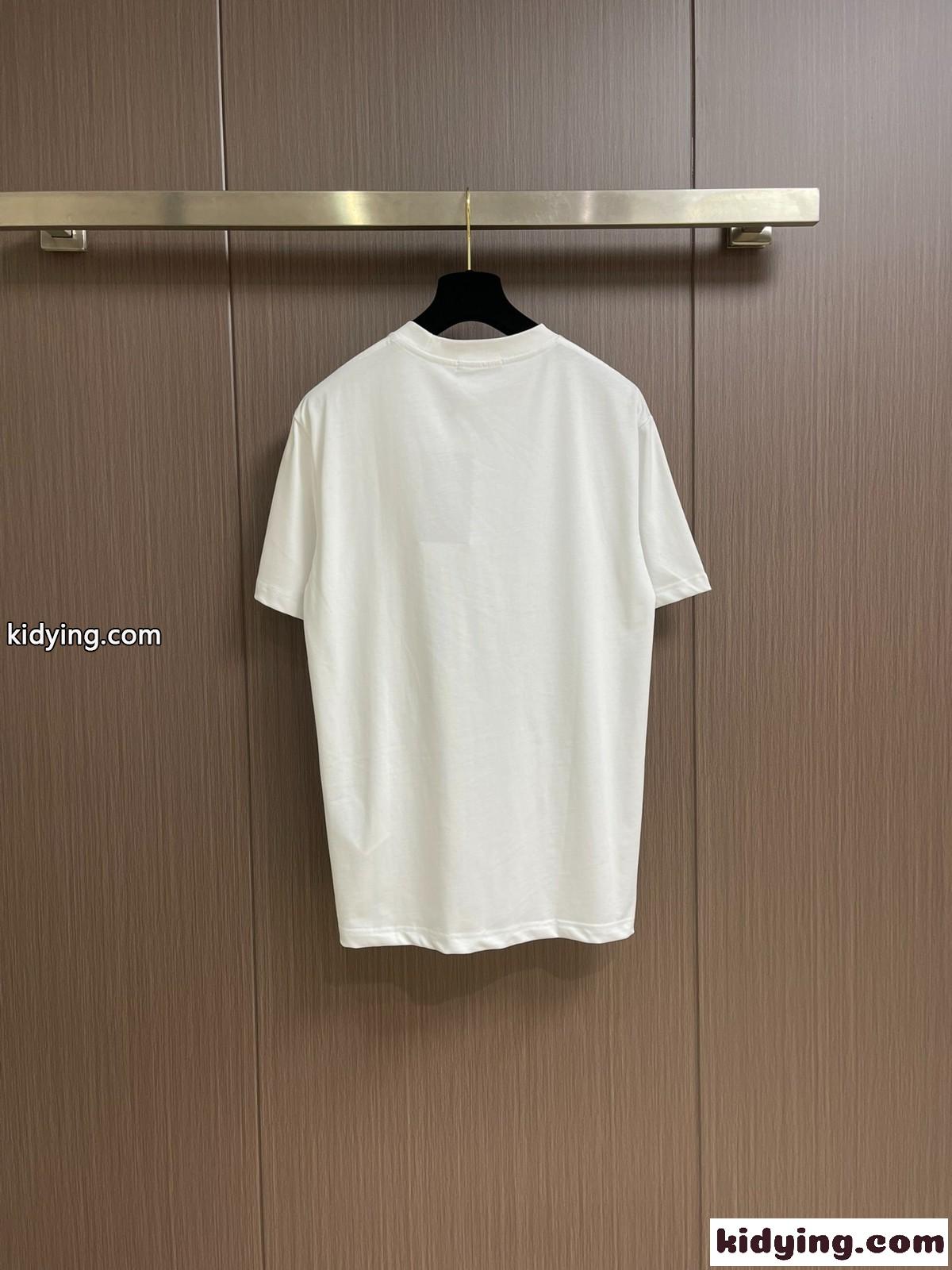 シンプル グッチ Tシャツ コピー クルーネックロゴアップリケ コットン 半袖Tシャツ-0