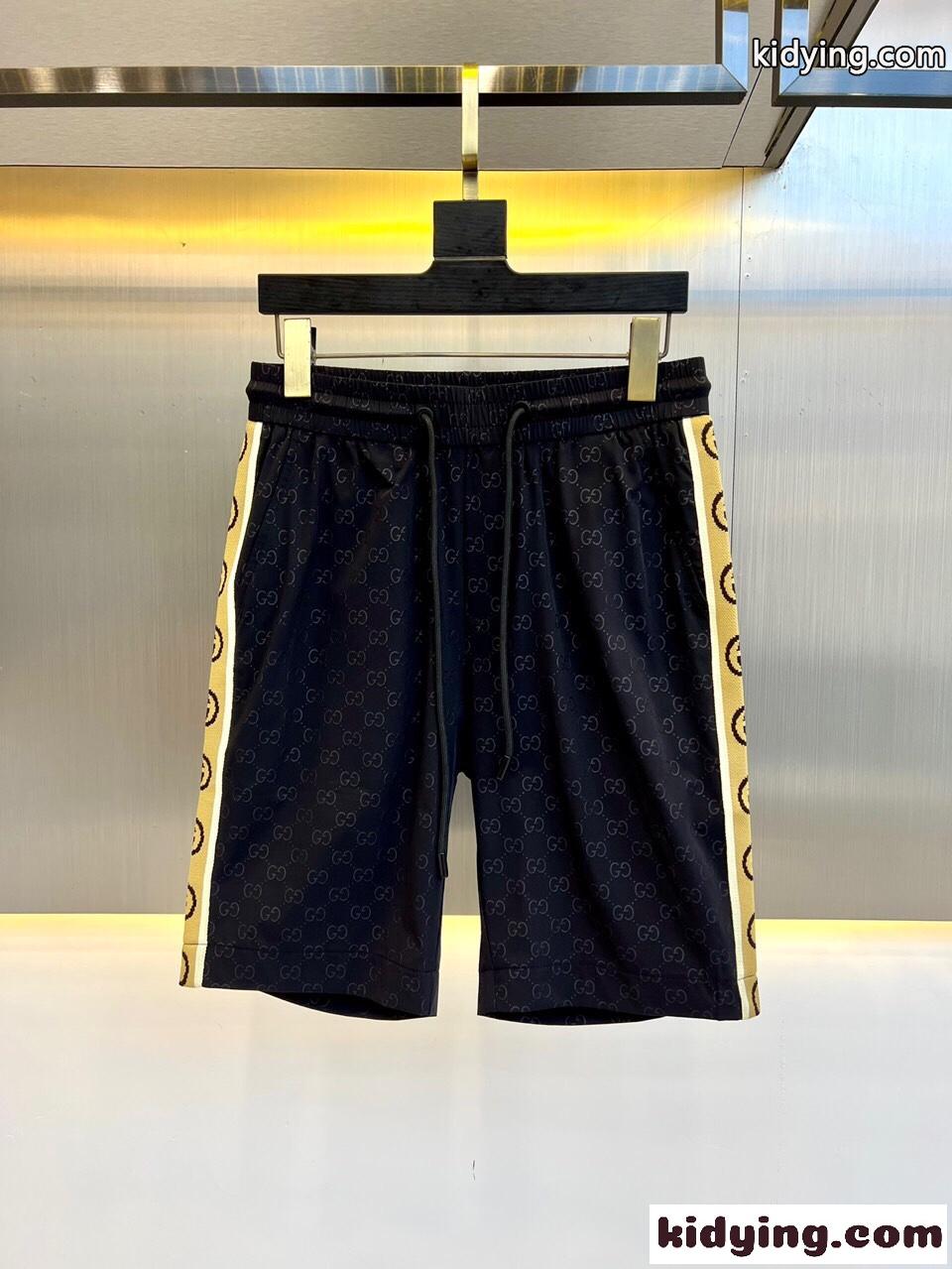 グッチ パンツ コピー メンズ カジュアル 人気 ナイロン インターロッキングG ショートパンツ-1