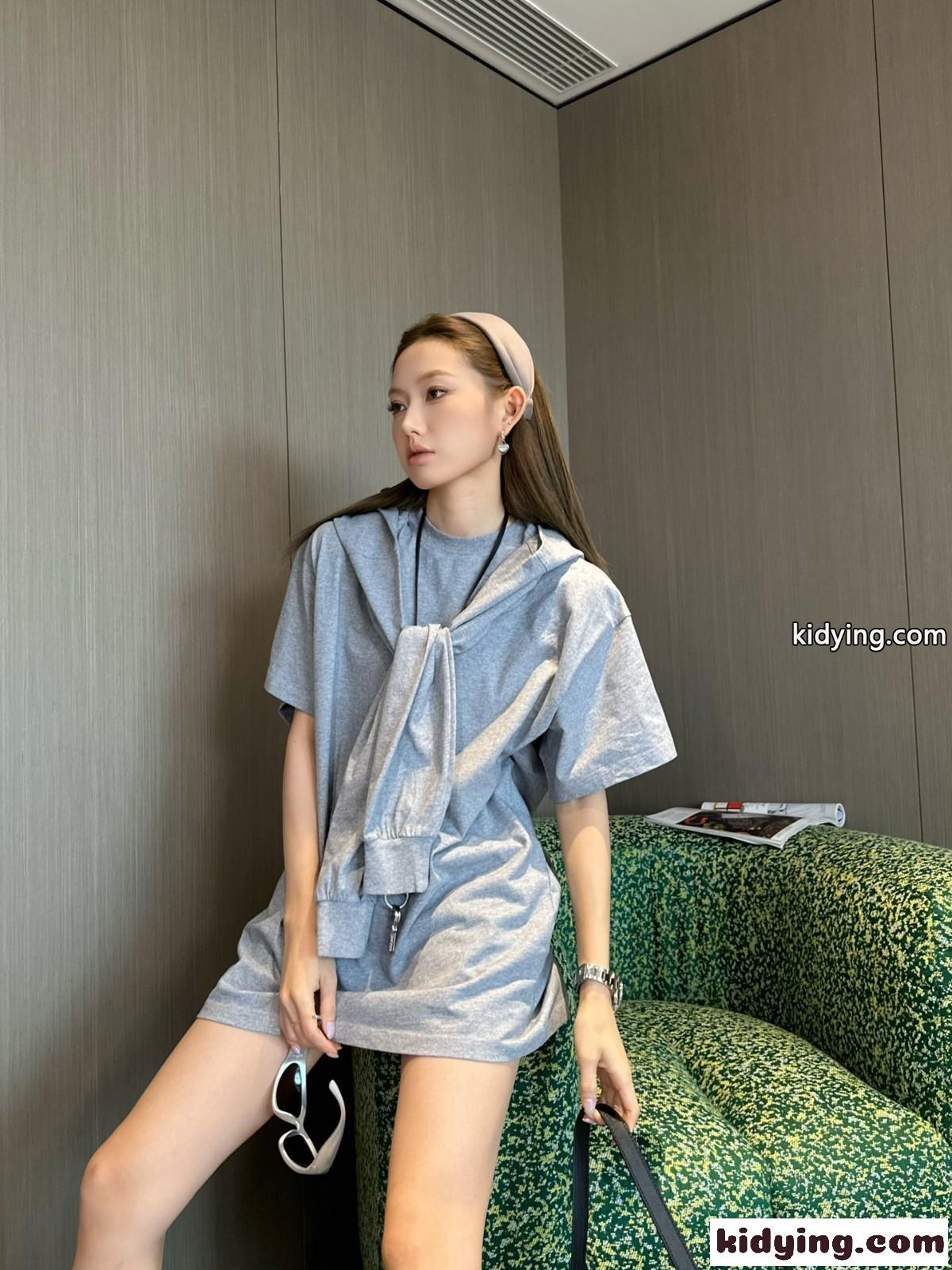 UNITY SPORTS ICON INCOGNITO Tシャツ オーバーサイズ バレンシアガ Tシャツ コピー グレー-4