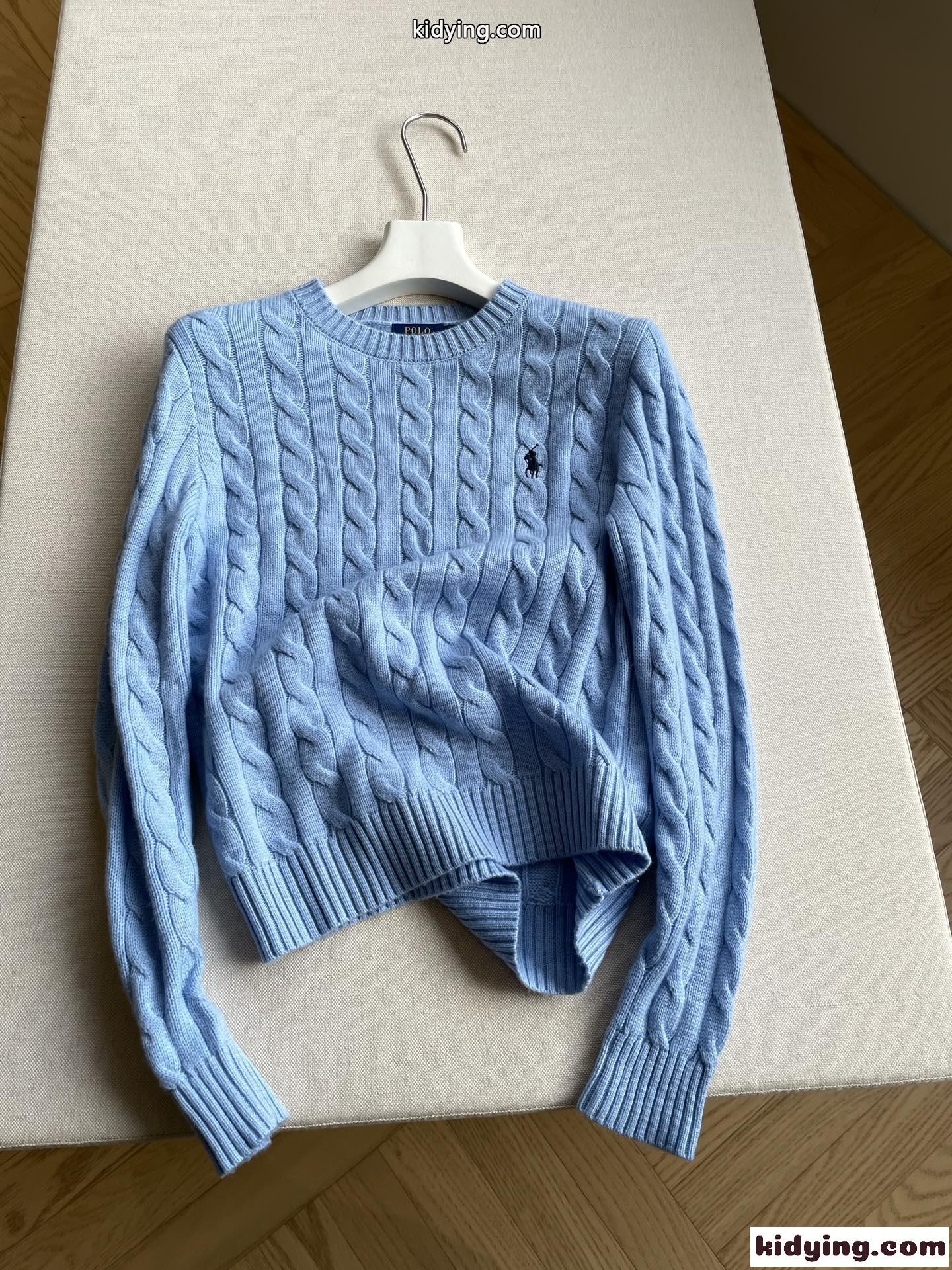 飽きのこない ケーブル編み ロゴ刺繍 ラルフローレン セーター 偽物 クルーネック ライトブルー-1