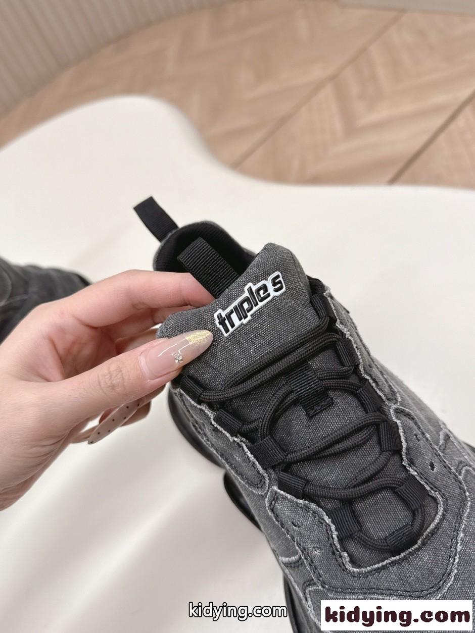 バレンシアガ TRIPLE S SPORTY スエード スニーカー スーパーコピー グレー-4