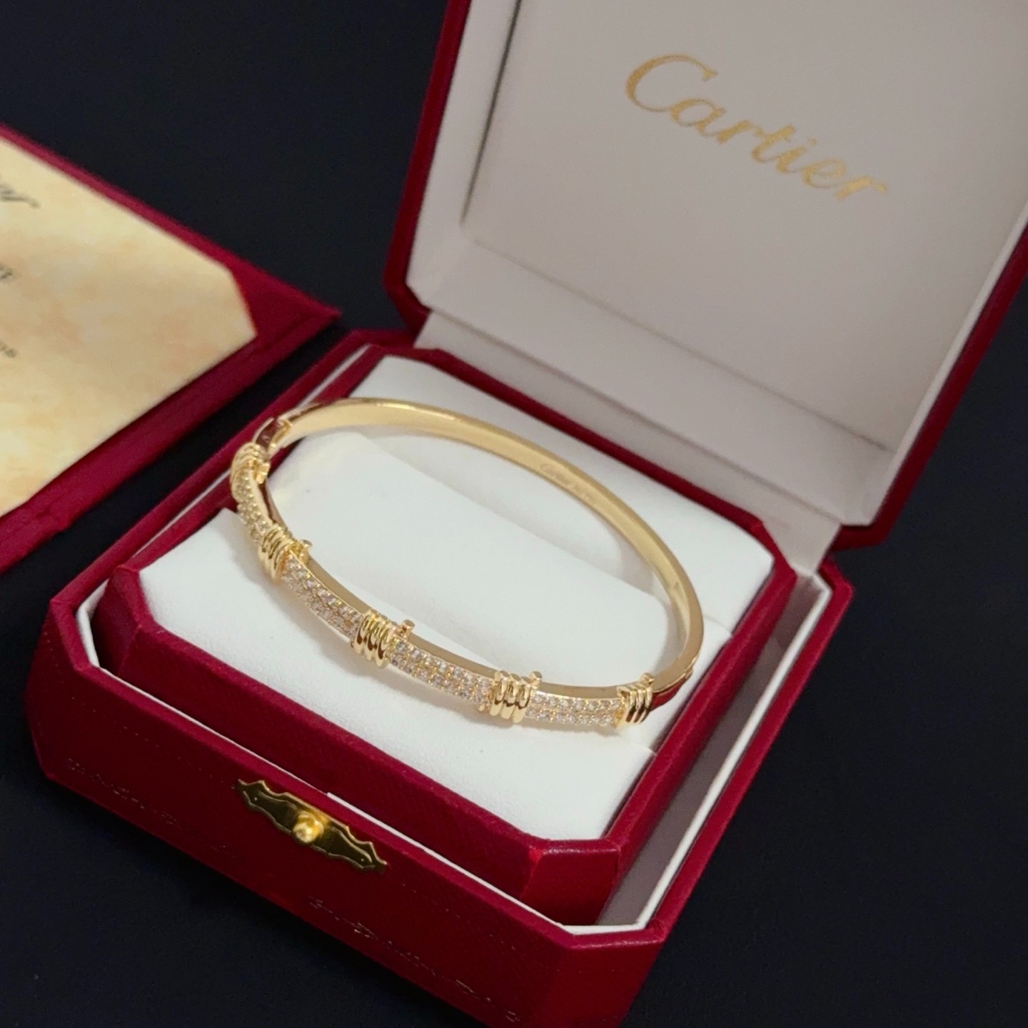 カルティエ ブレスレット コピー 洗練された 上品 カジュアル バングルブレスレット-1