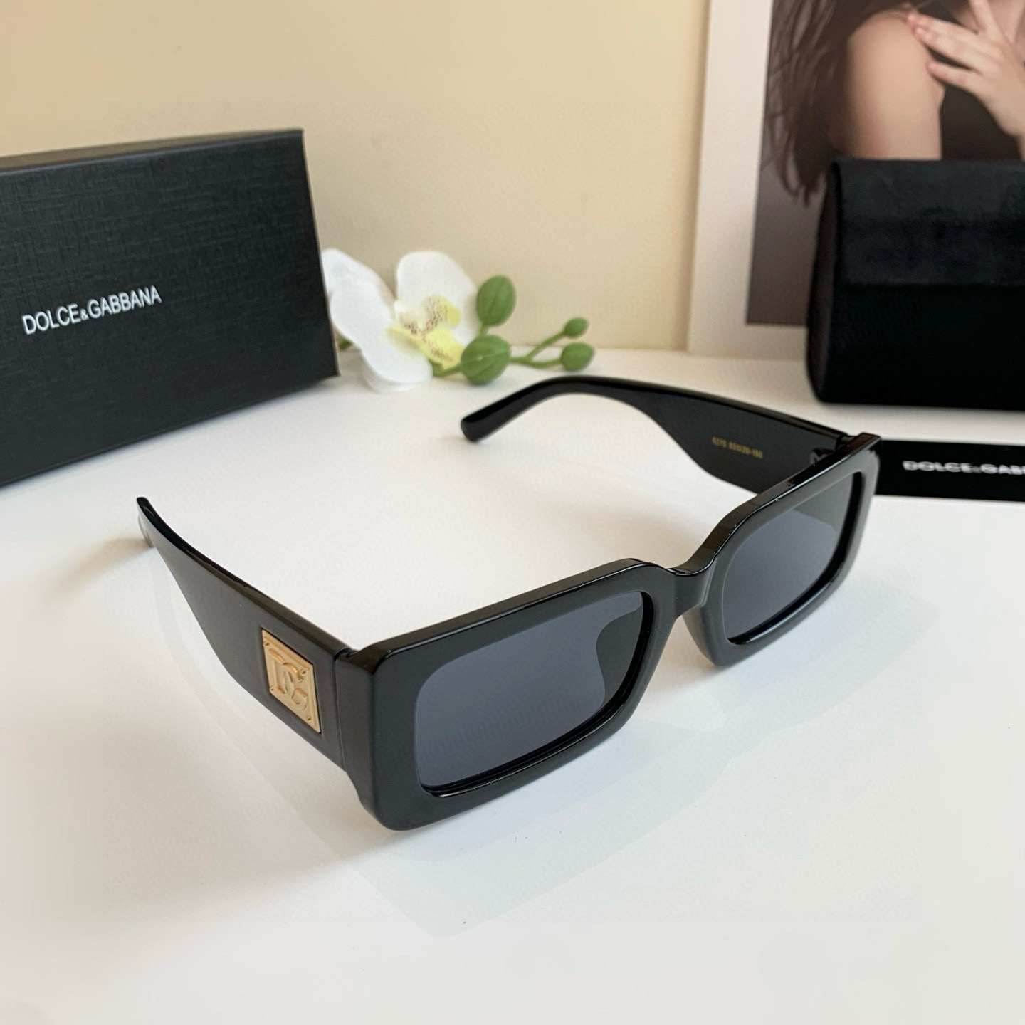 シンプル ロゴプレート アイウェア ドルチェ&ガッバーナ サングラス 偽物-0