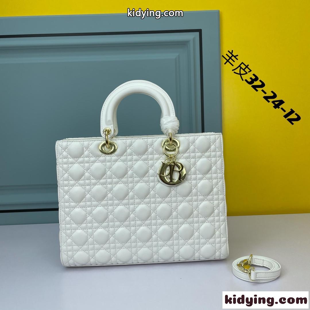 クリスチャン・ディオール スーパーコピー ラムスキン LADY DIOR ラージバッグ ホワイト-1