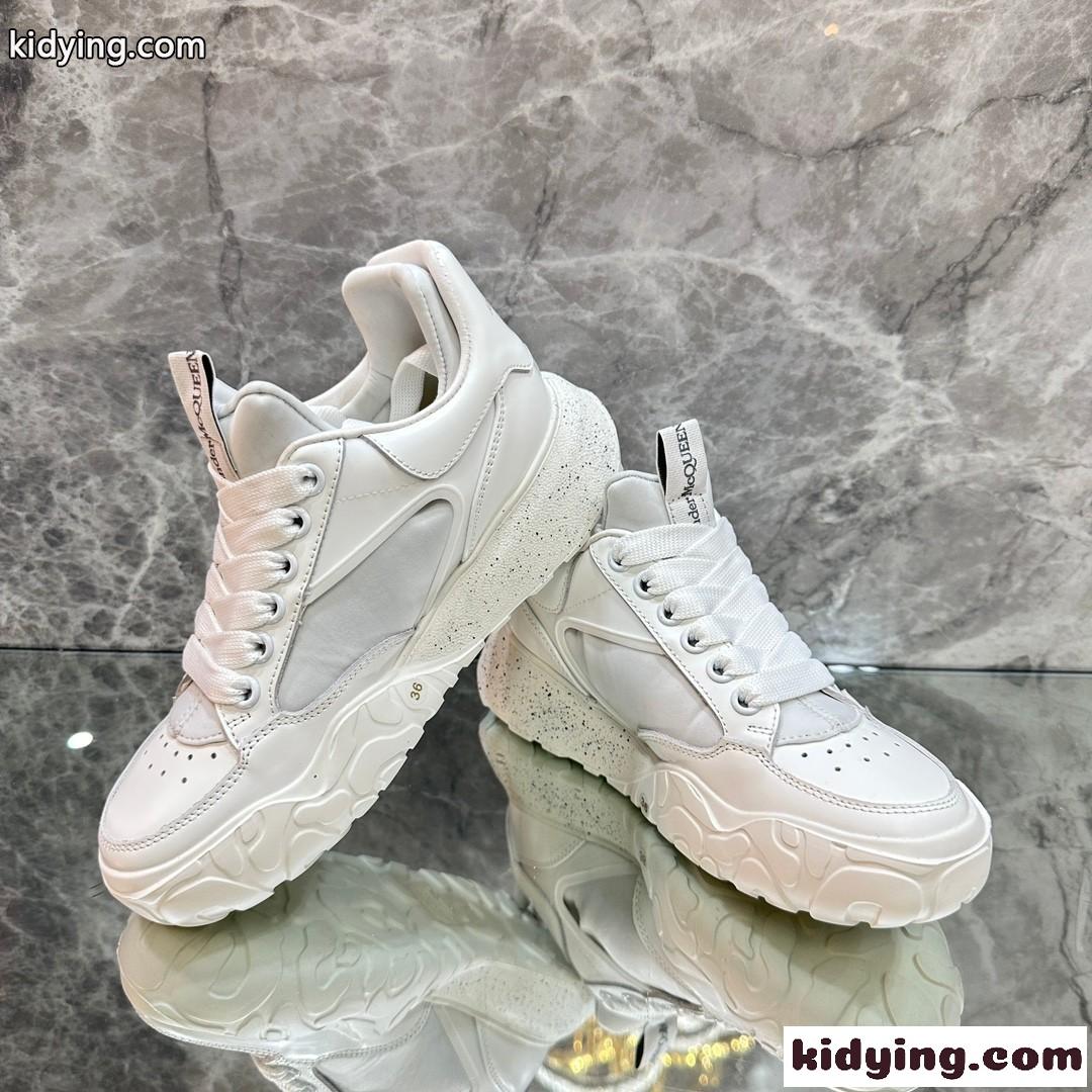 カジュアル Alexander McQueen コート テック トレーナー スニーカー コピー おしゃれ-1