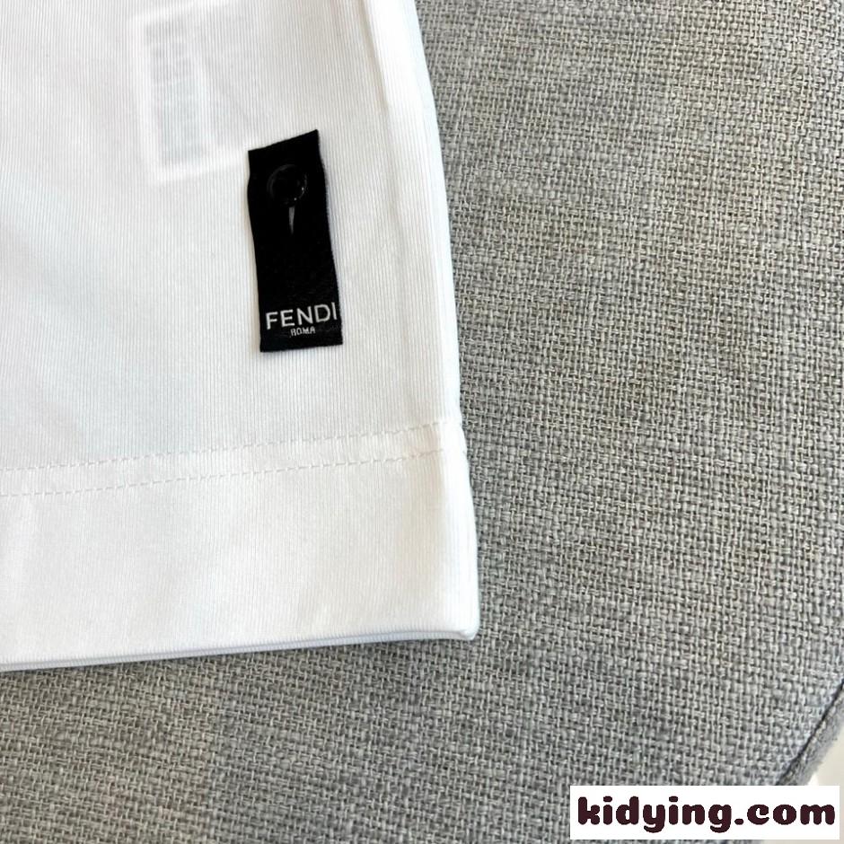 ベーシック ロゴ刺繍 フェンディ Tシャツ 偽物 クルーネック 半袖Tシャツ ホワイト-4