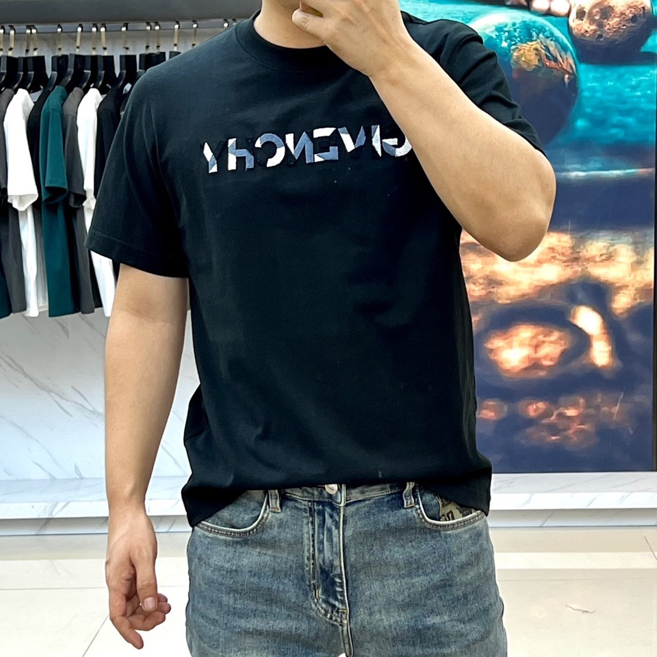 定番 カジュアル ロゴ入り 半袖Tシャツ ジバンシィ Tシャツ コピー ブラック-1