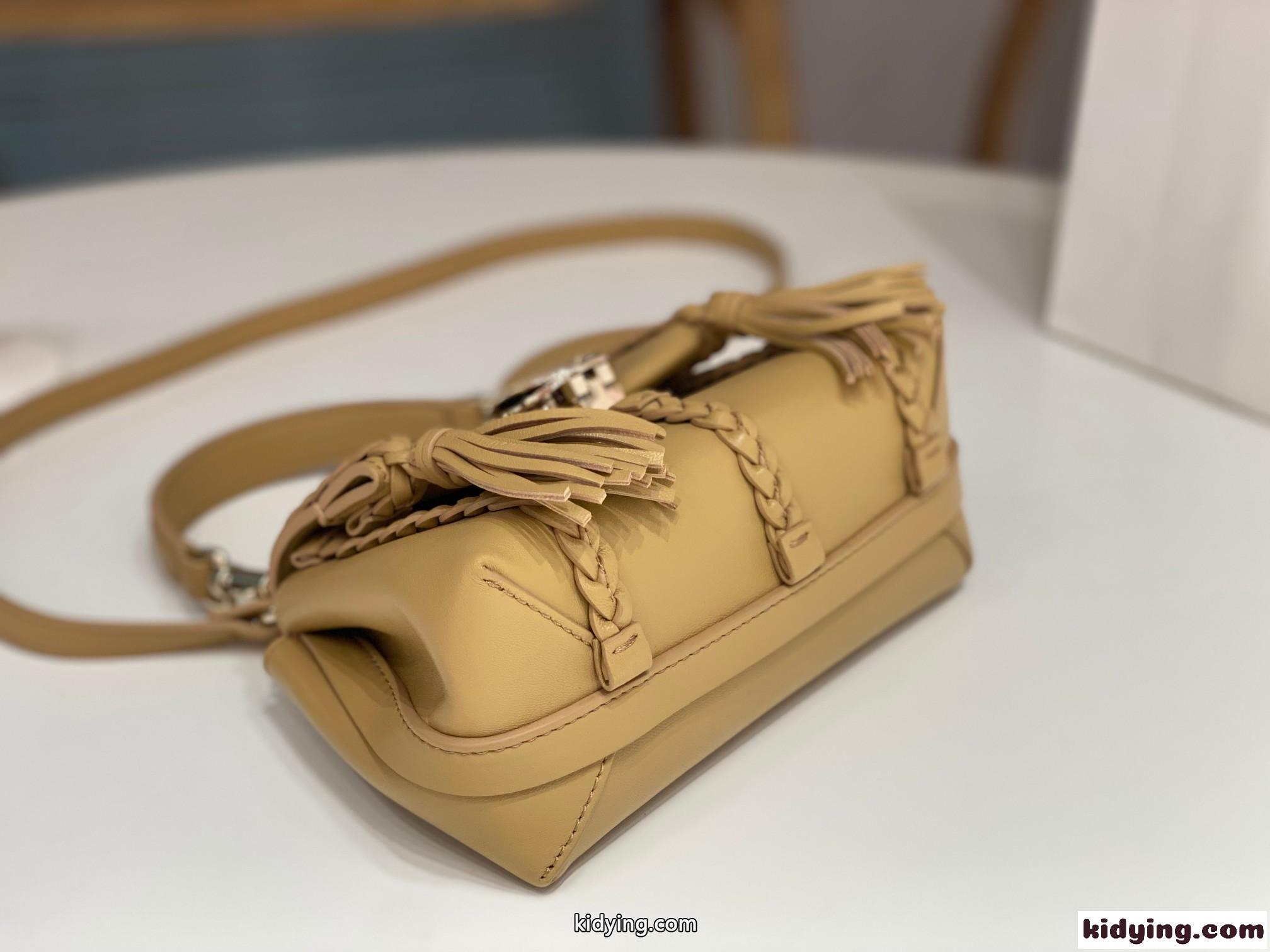 PENELOPE ミニ ソフト ショルダーバッグ クロエ バッグ スーパーコピー-0
