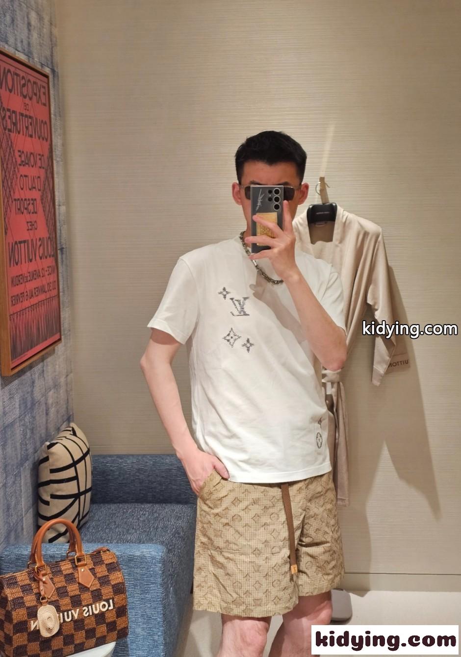 エンブロイダリー シグネチャーTシャツ ルイ・ヴィトン Tシャツ コピー ホワイト-4