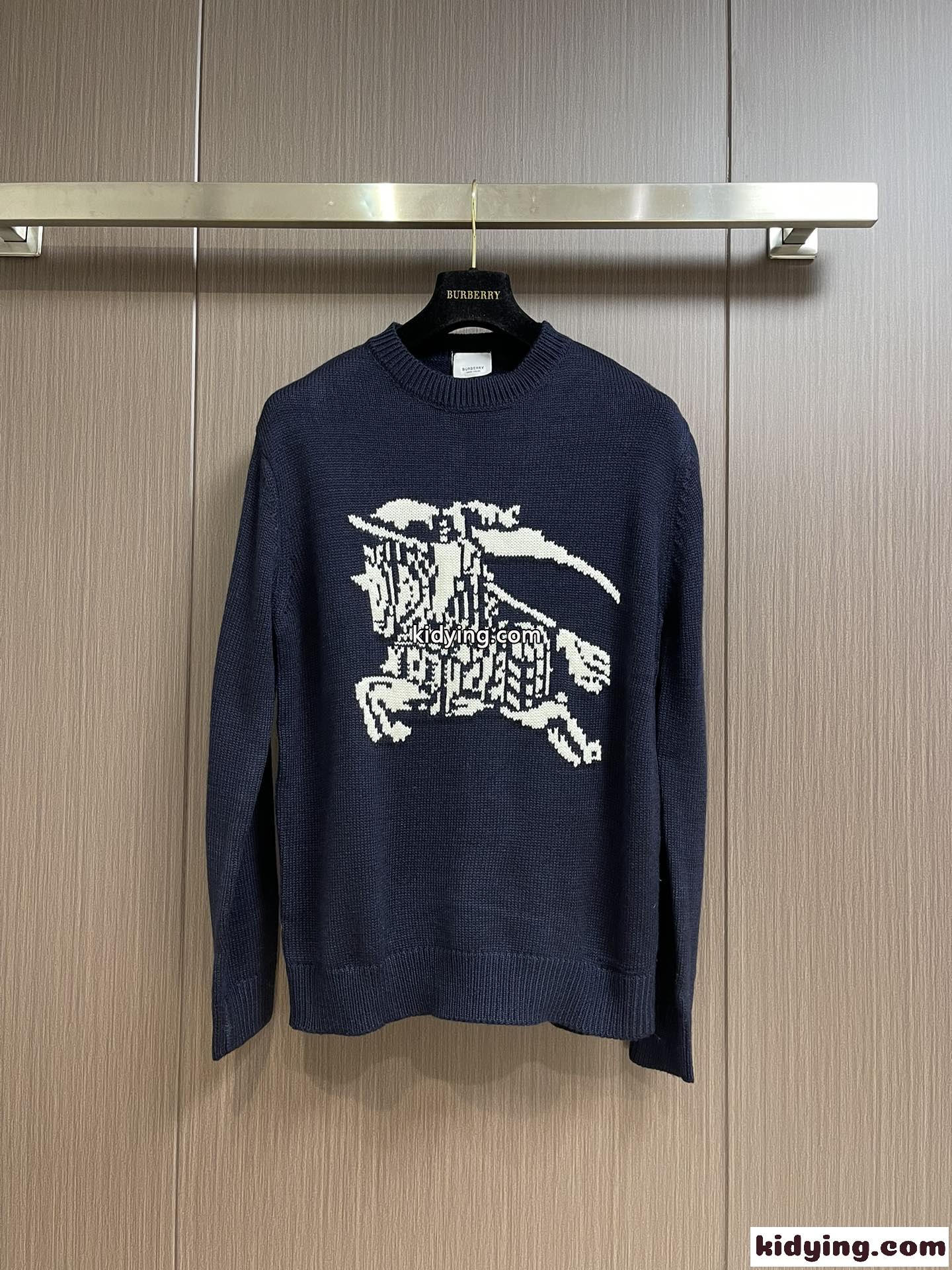 上品 カジュアル ロゴ バーバリー セーター 偽物 クルーネック プルオーバー-0