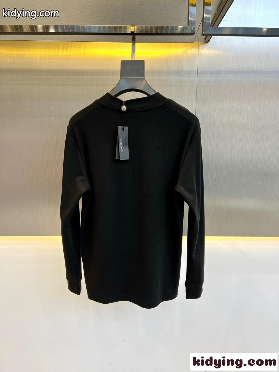 シンプル 合わせやすい メンズ ヴェルサーチェ Tシャツ 偽物 長袖Tシャツ ブラック-4