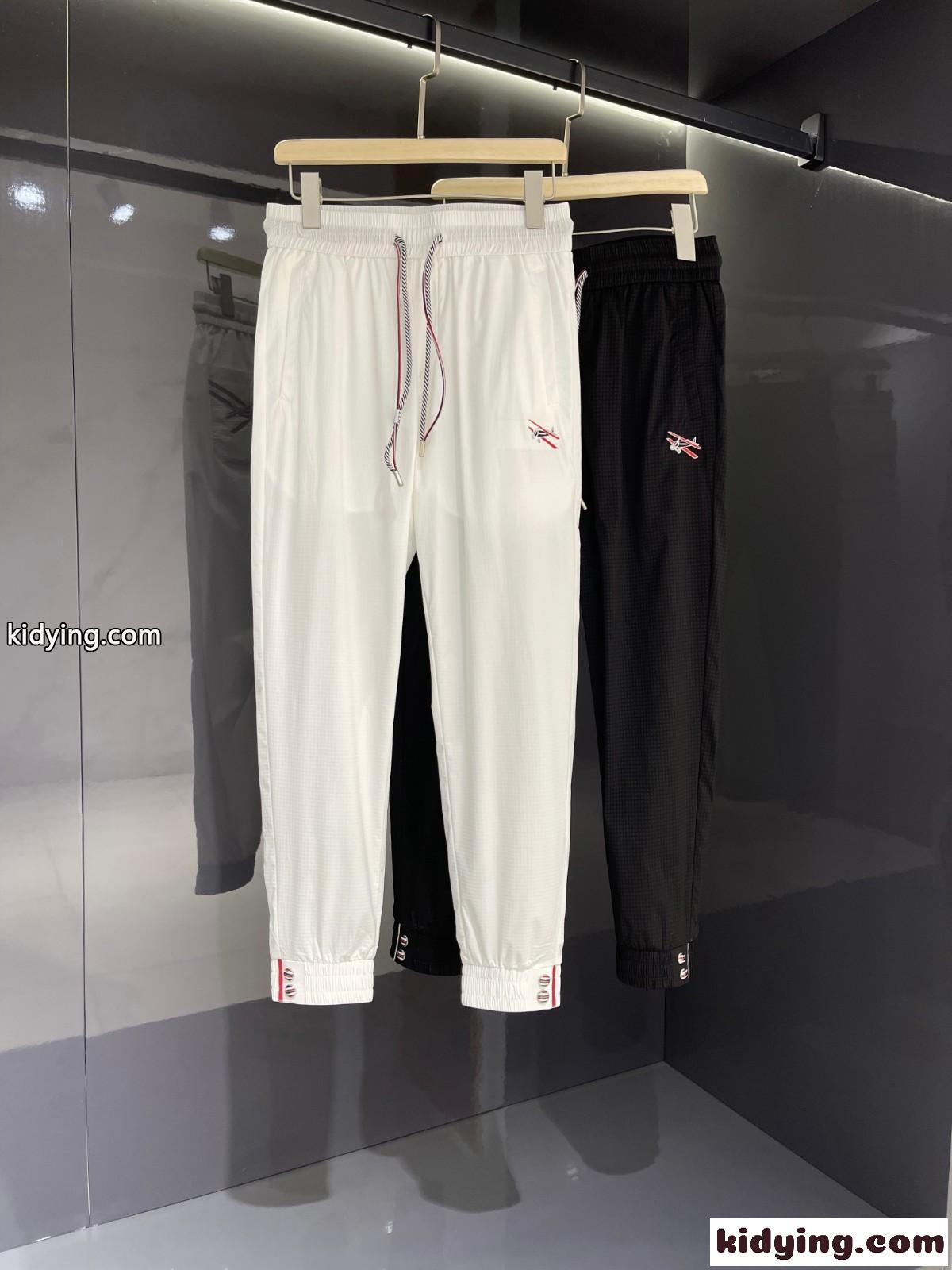 トムブラウン パンツ コピー メンズ カジュアルパンツ ズボン ストレッチ 快適 合わせやすい 人気 高品質-1