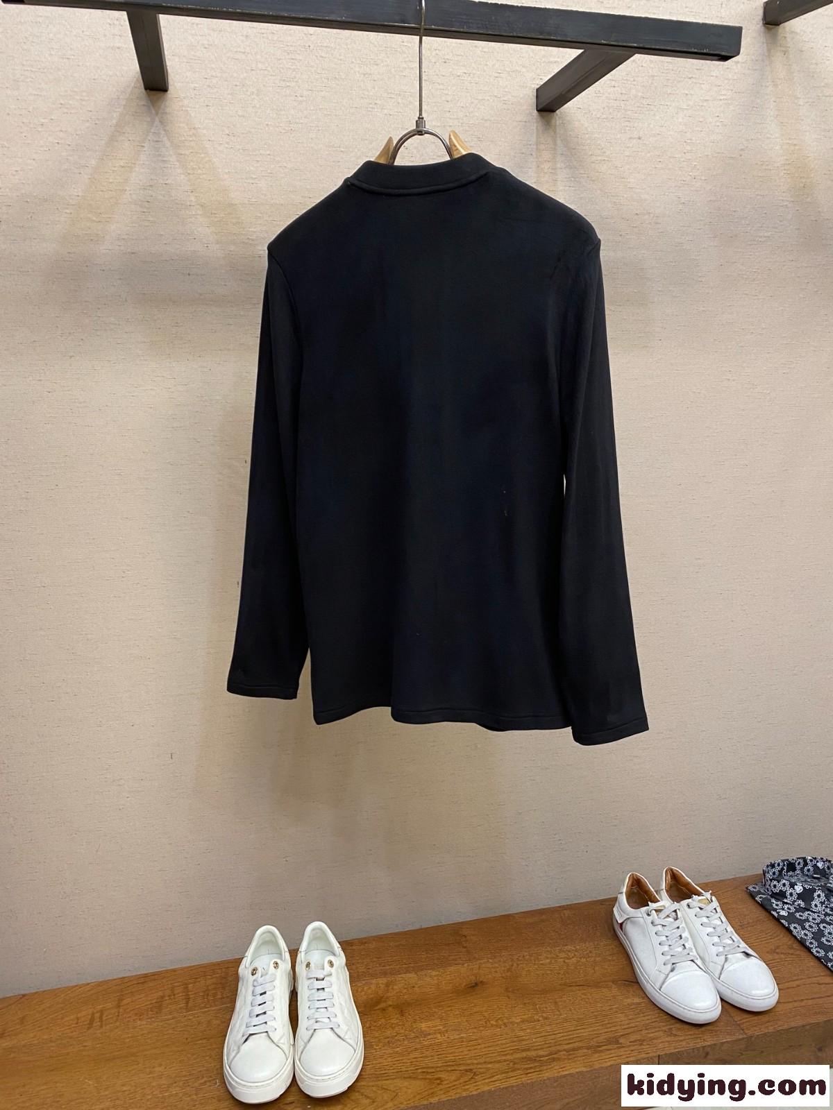 シンプル 上品 ロゴ 長袖Tシャツ エルメネジルド・ゼニア Tシャツ 偽物 ブラック-1