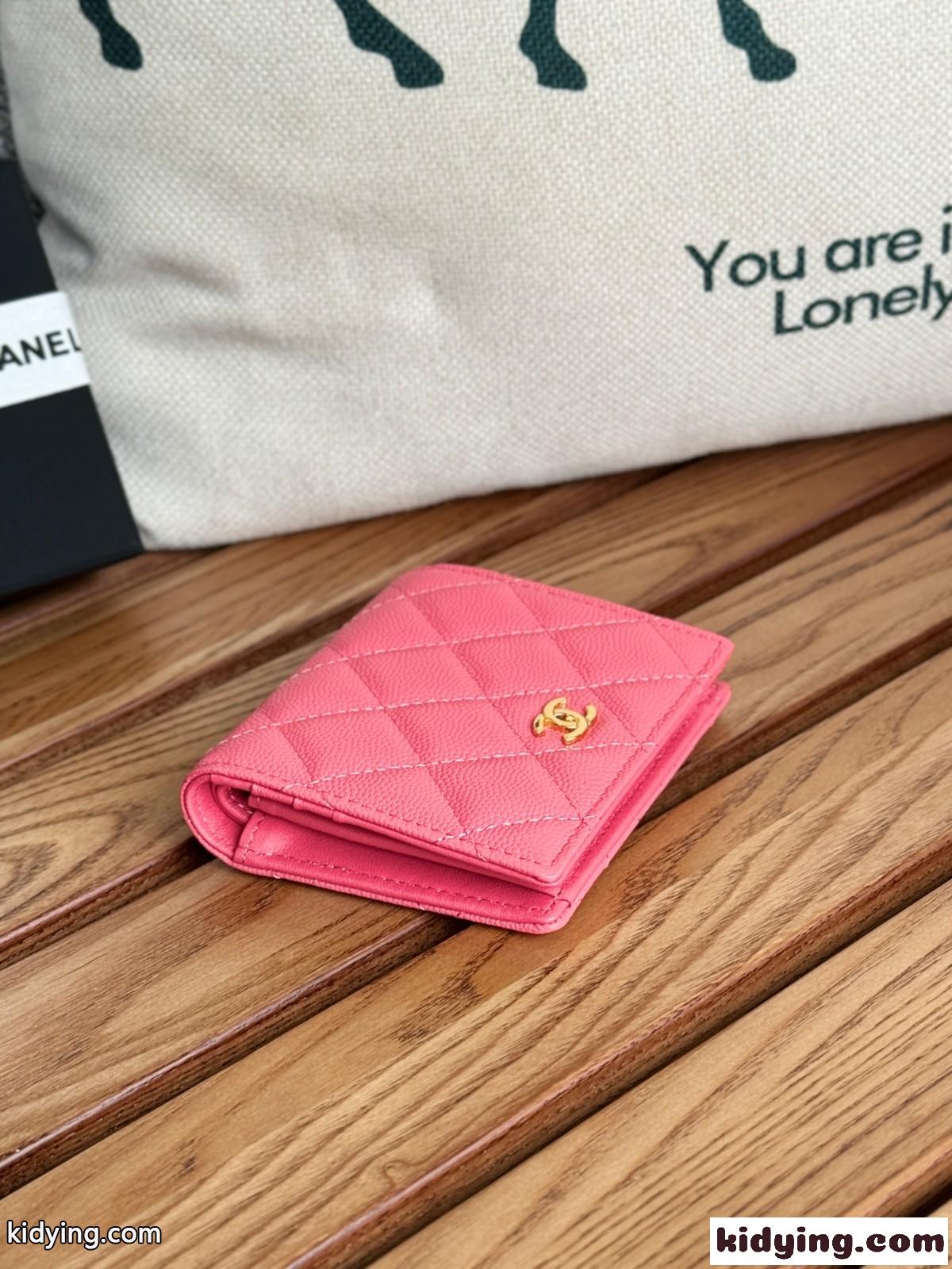 キルティング CCロゴ シャネル 財布 スーパーコピー 2つ折り財布 ピンク-0