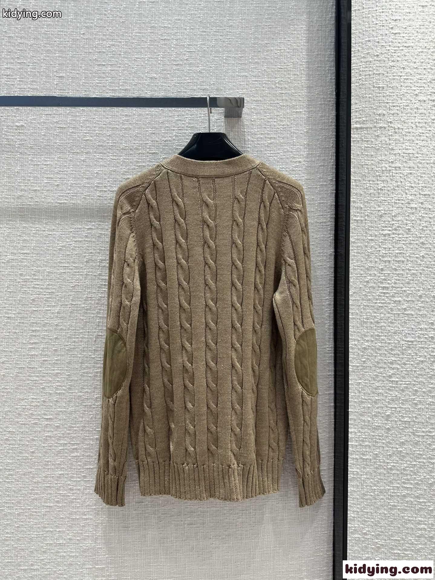ケーブルニット カーディガン トリオンフ セリーヌ ニット コピー-4