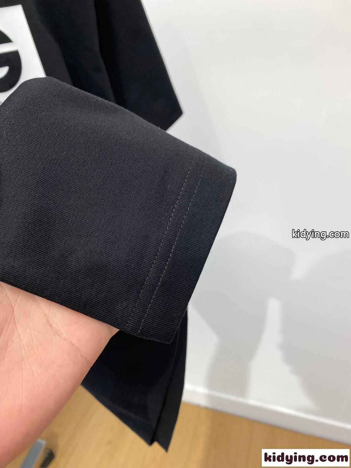 シンプル ドルチェ&ガッバーナ Tシャツ コピー ロゴ入り クルーネック 半袖Tシャツ ブラック-3