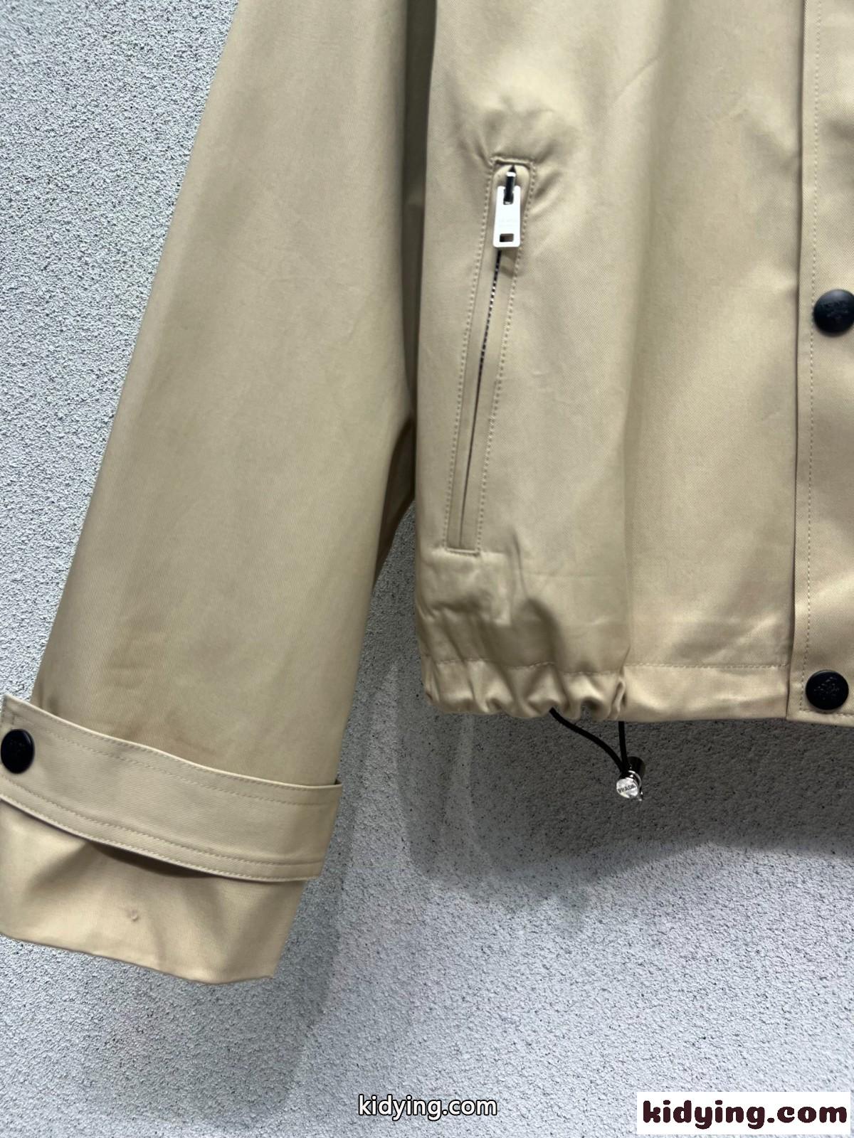 洗練された おしゃれ レザー襟 ブルゾン プラダ ジャケット アウター-2
