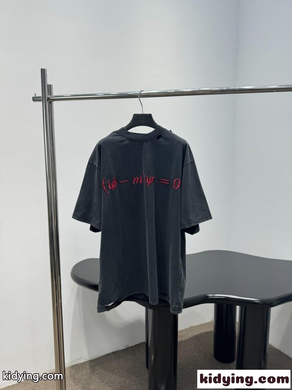 刺繍入り オーバーサイズ 半袖Tシャツ バレンシアガ Tシャツ コピー ユニセックス-0