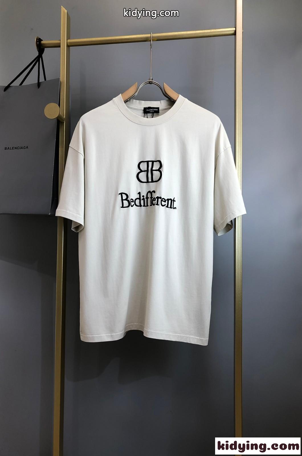 BB刺繍 ロゴ 半袖Tシャツ バレンシアガ Tシャツ コピー クルーネック-0