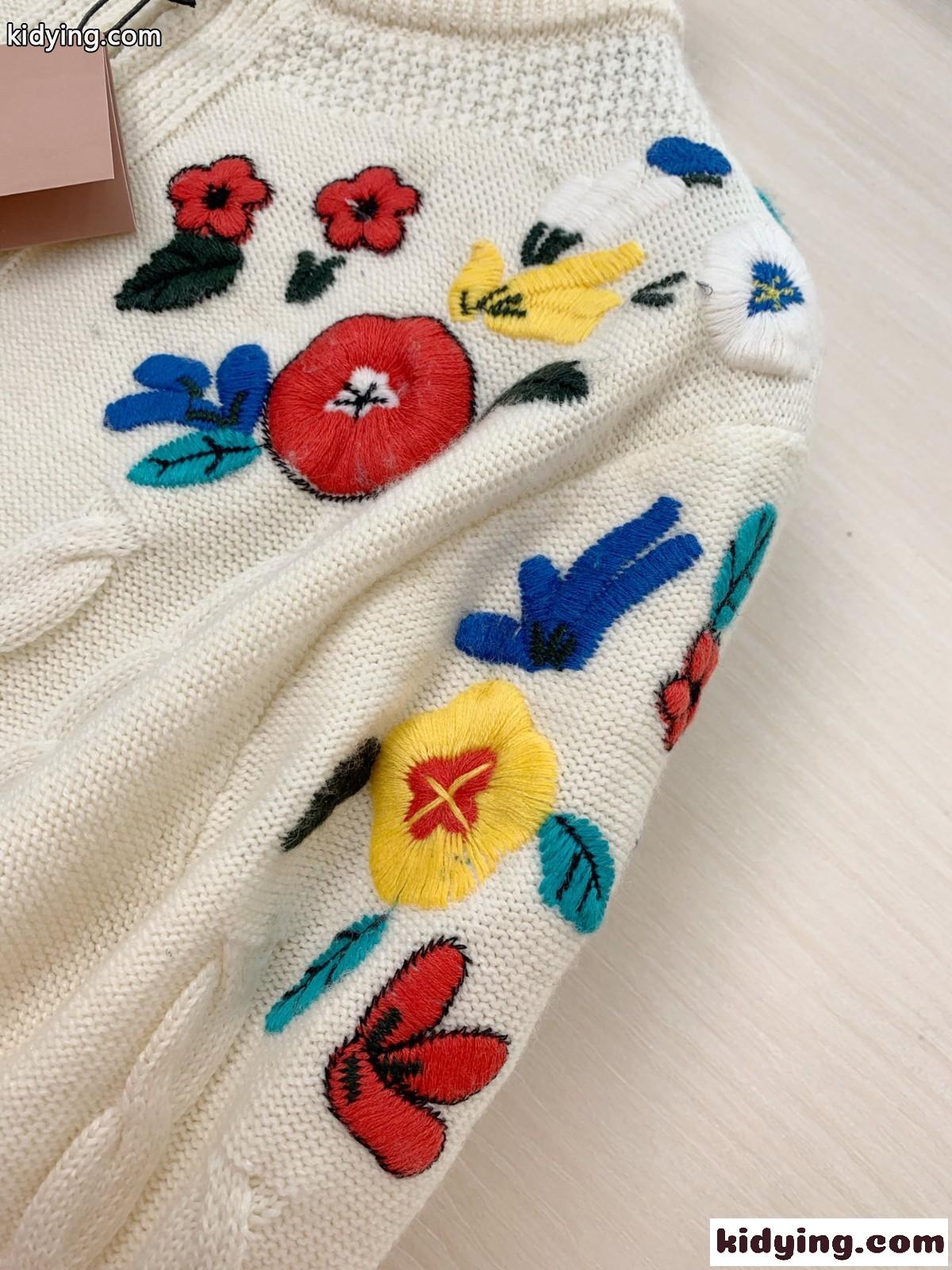 可愛い 刺繍 おしゃれ 定番 ファスナー ニット カーディガン ミュウミュウ レディース コピー 合わせやすい-3