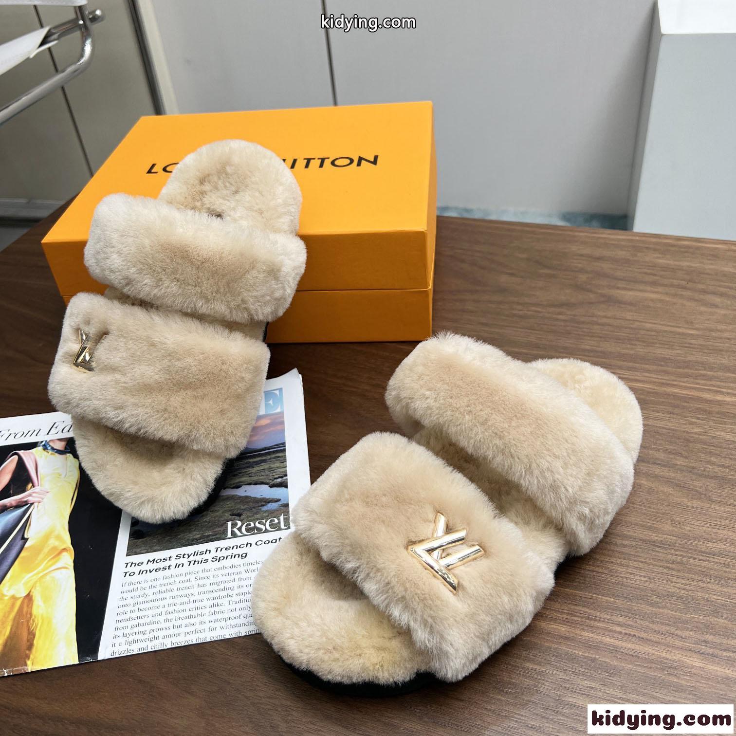 ふわふわ 可愛い LVロゴ ミュール ルイヴィトン サンダル コピー 秋冬 ベージュ-0