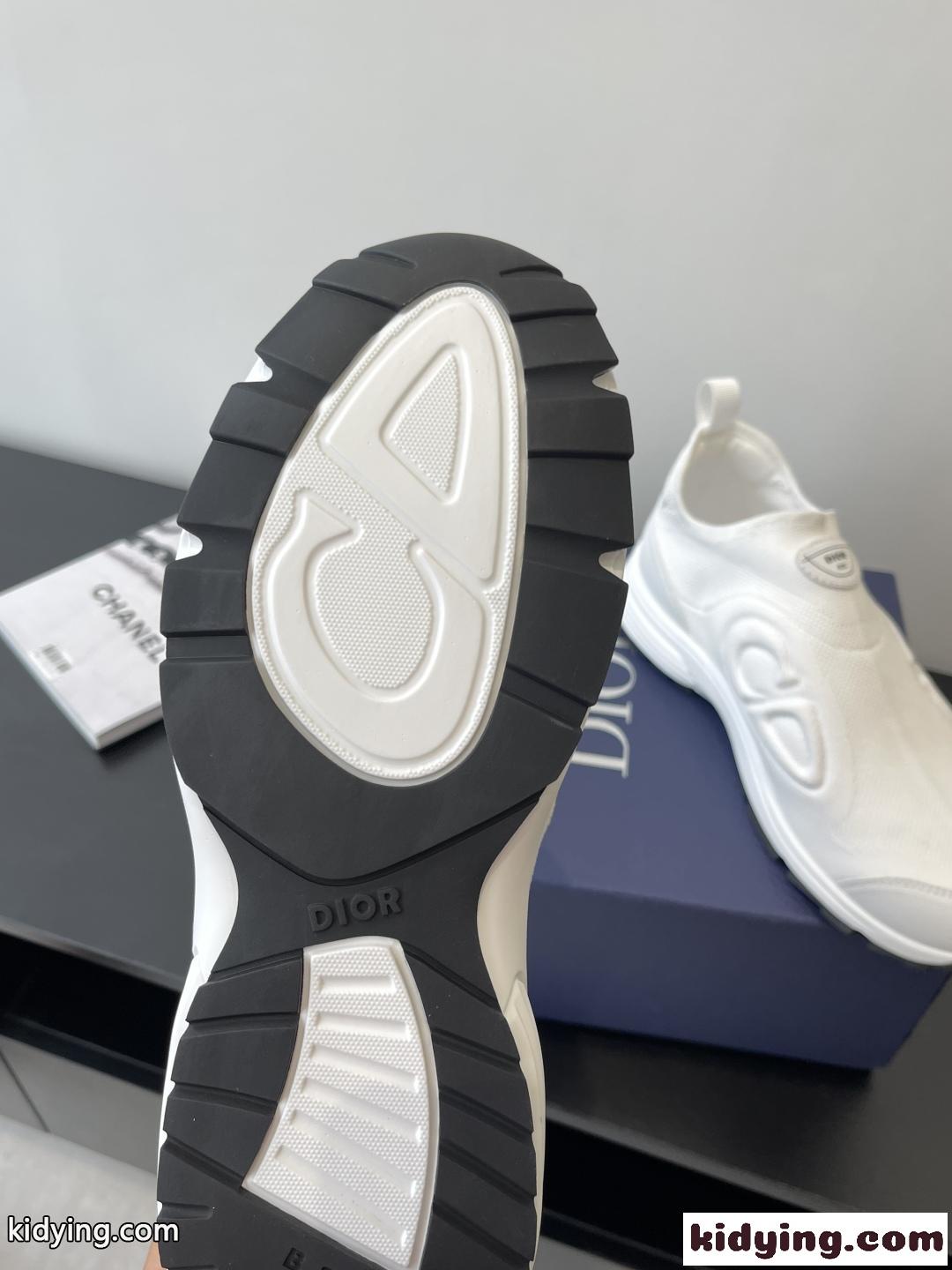 シンプルで履きやすい♪DIOR ディオール B30 カウントダウン スニーカー コピー ホワイト-2