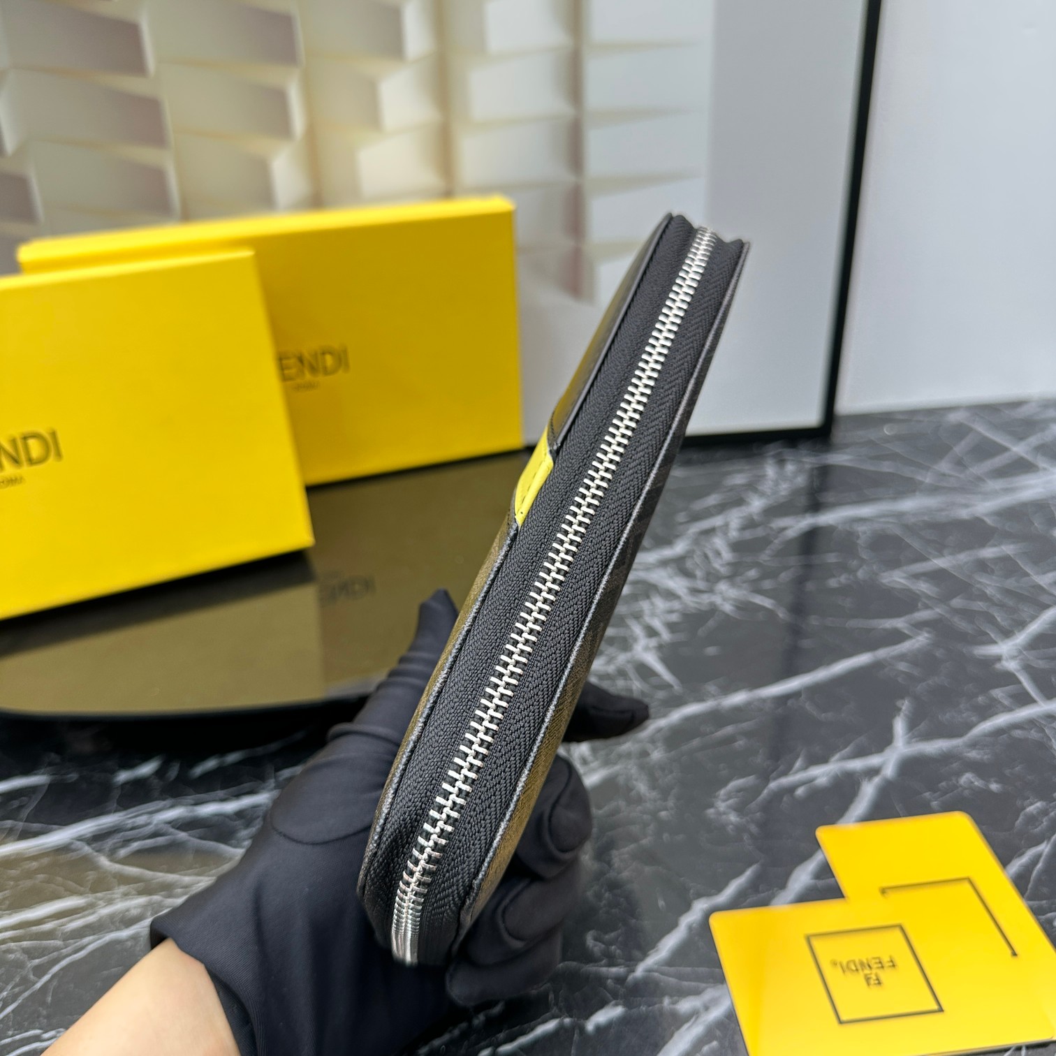 人気 ラウンドファスナー ウォレット フェンディ 財布 コピー 長財布-0