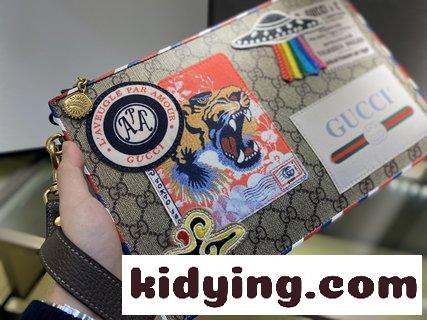 supremeかばん コピー Supreme高級帆布バッグ  模様はブランドロゴの一つになっております-2