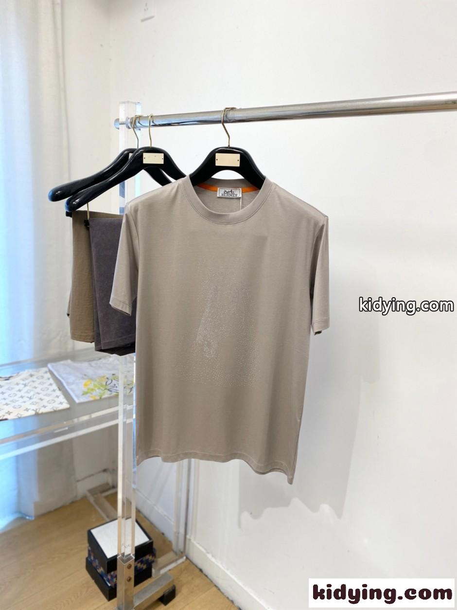 ホースモチーフ ラインストーン 半袖Tシャツ エルメス Tシャツ 偽物 グレージュ-0