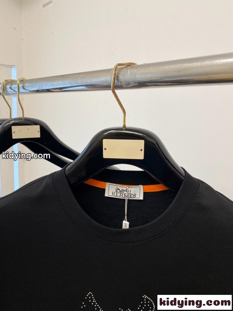 ホースモチーフ ラインストーン 半袖Tシャツ エルメス Tシャツ 偽物 ブラック-1