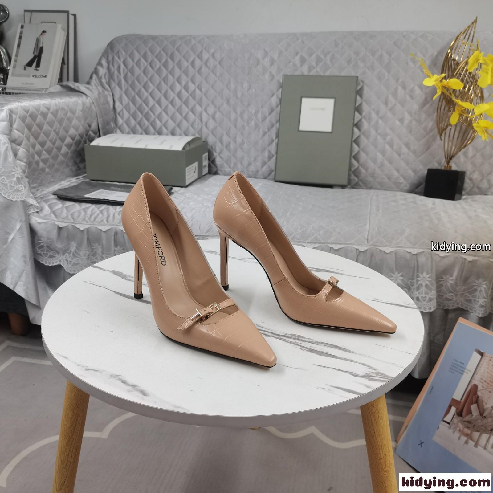 Angelina クロコエンボス パンプス トムフォード パンプス コピー アプリコット-1