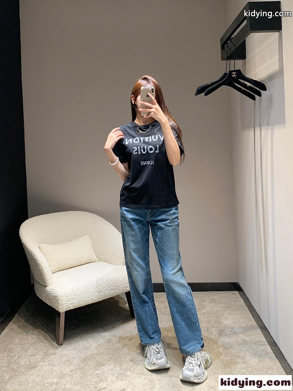 人気 ロゴプリント コットン Tシャツ ルイ・ヴィトン 半袖Tシャツ コピー ブラック-3