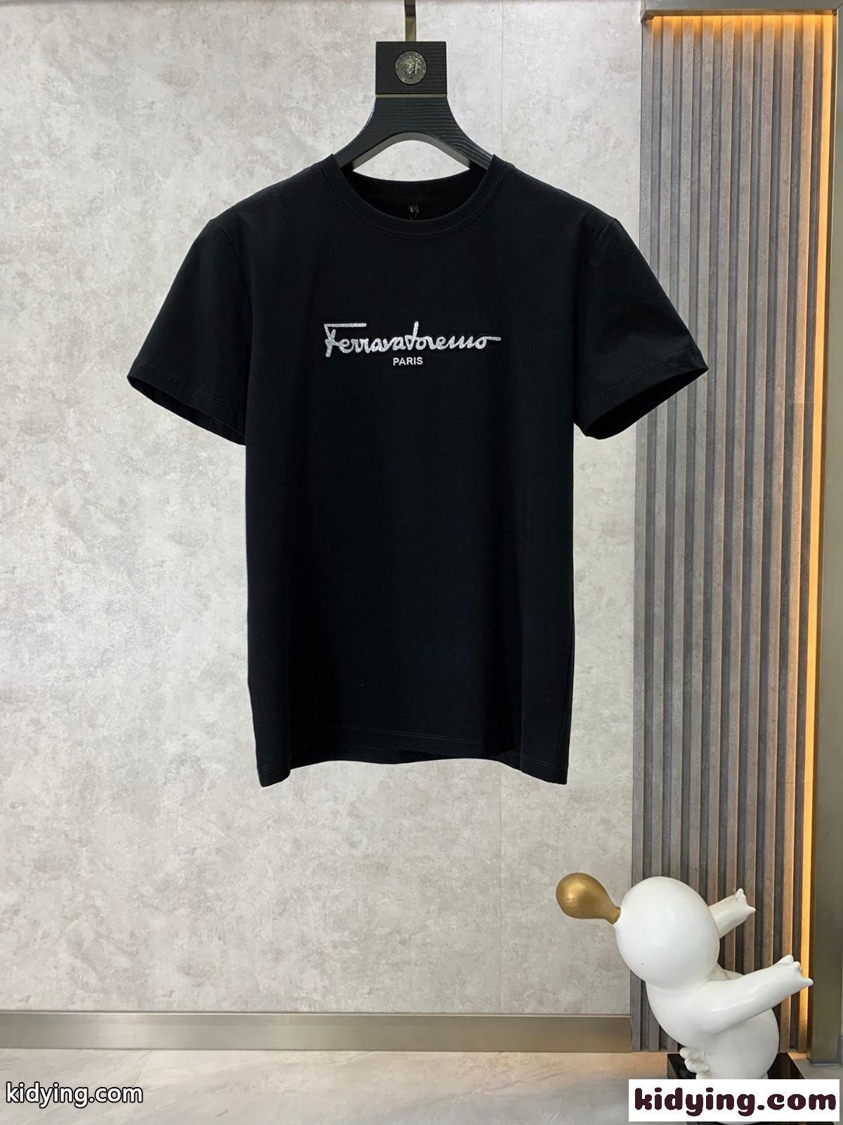 シンプル ロゴ 合わせやすい クルーネック サルヴァトーレ・フェラガモ Tシャツ コピー 半袖Tシャツ-2