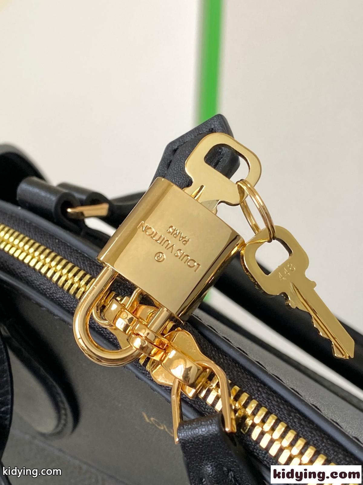 ルイヴィトン ロックイット ショルダーバッグ スーパーコピー M22914-4
