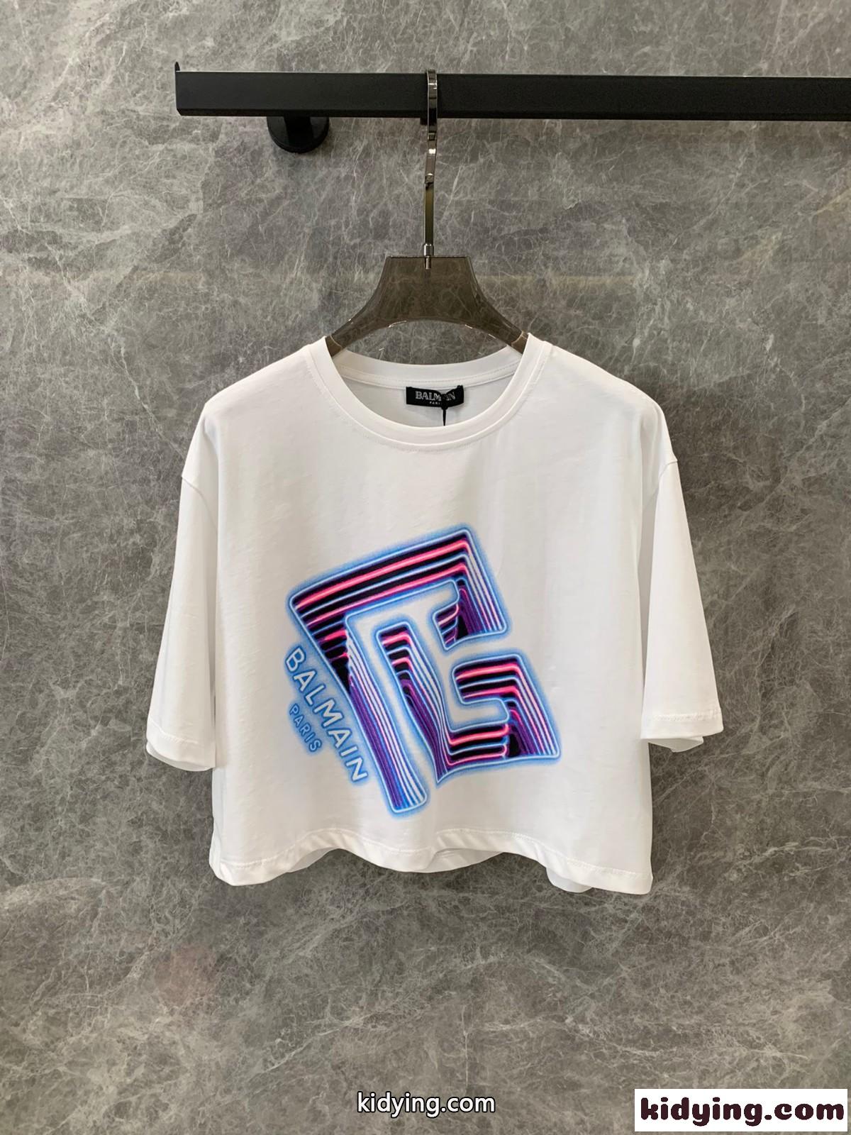 オンカラープリント クロップドTシャツ バルマン 半袖Tシャツ コピー-1