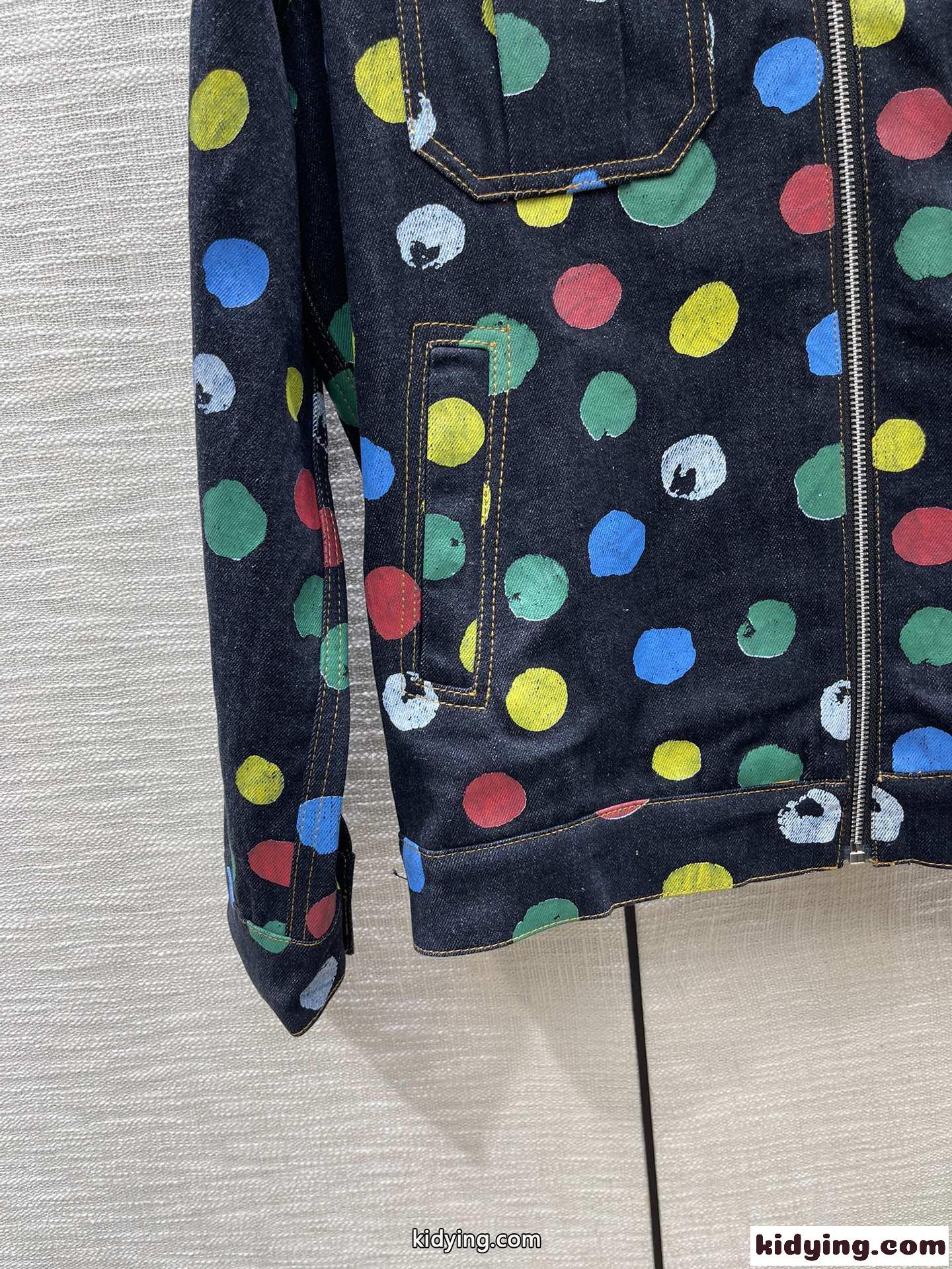 LV x 草間彌生 ドット デニムジャケット ルイヴィトン ジャケット コピー-1