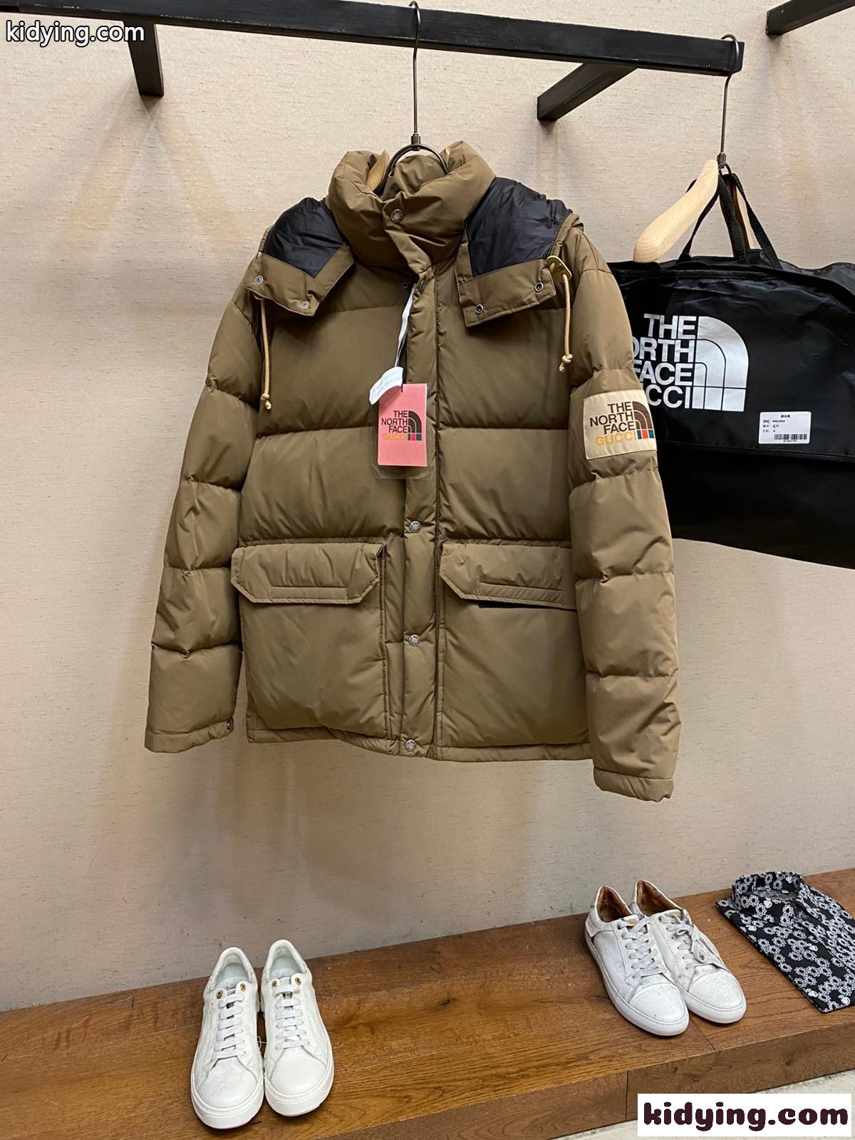 GUCCI x The North Face ダウンジャケット グッチ ダウンジャケット スーパーコピー ユニセックス-0