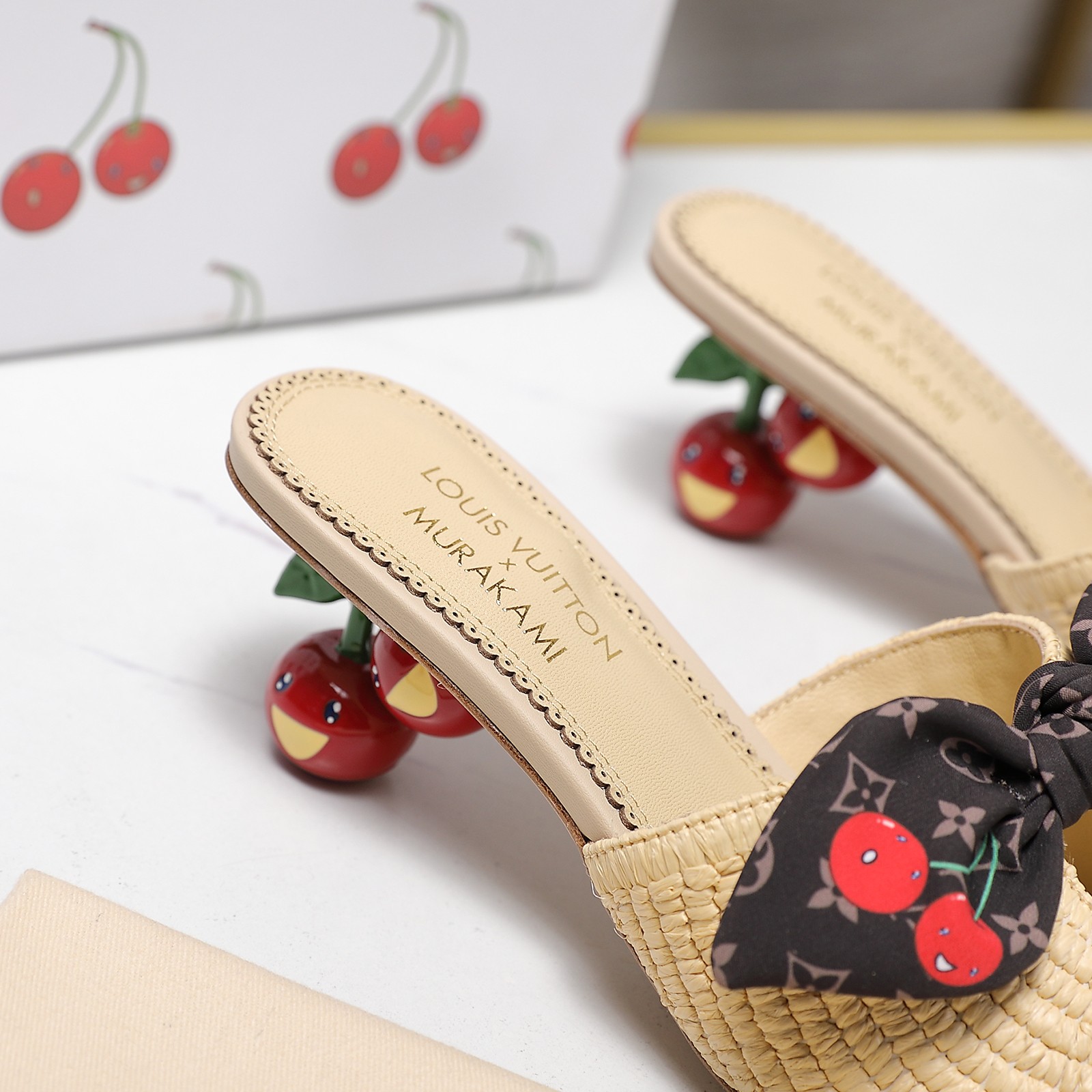 大人気 新作 LV × TM シェリー ミュール ルイ・ヴィトン サンダル スーパーコピー N級品-4