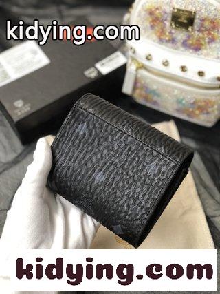 エムシーエム 財布 三つ折り コピー,  MCM新品のPatricia三つ折りジッパー財布は,小型でコンパクトで,線が簡潔である-3