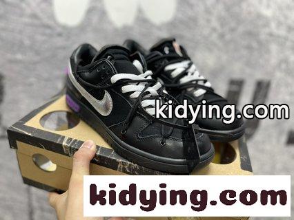 スターと同じ型 Off-White✖️Nike Dunk Low OW連名プレートシューズ オフホワイト シューズ 新品 コピー-3