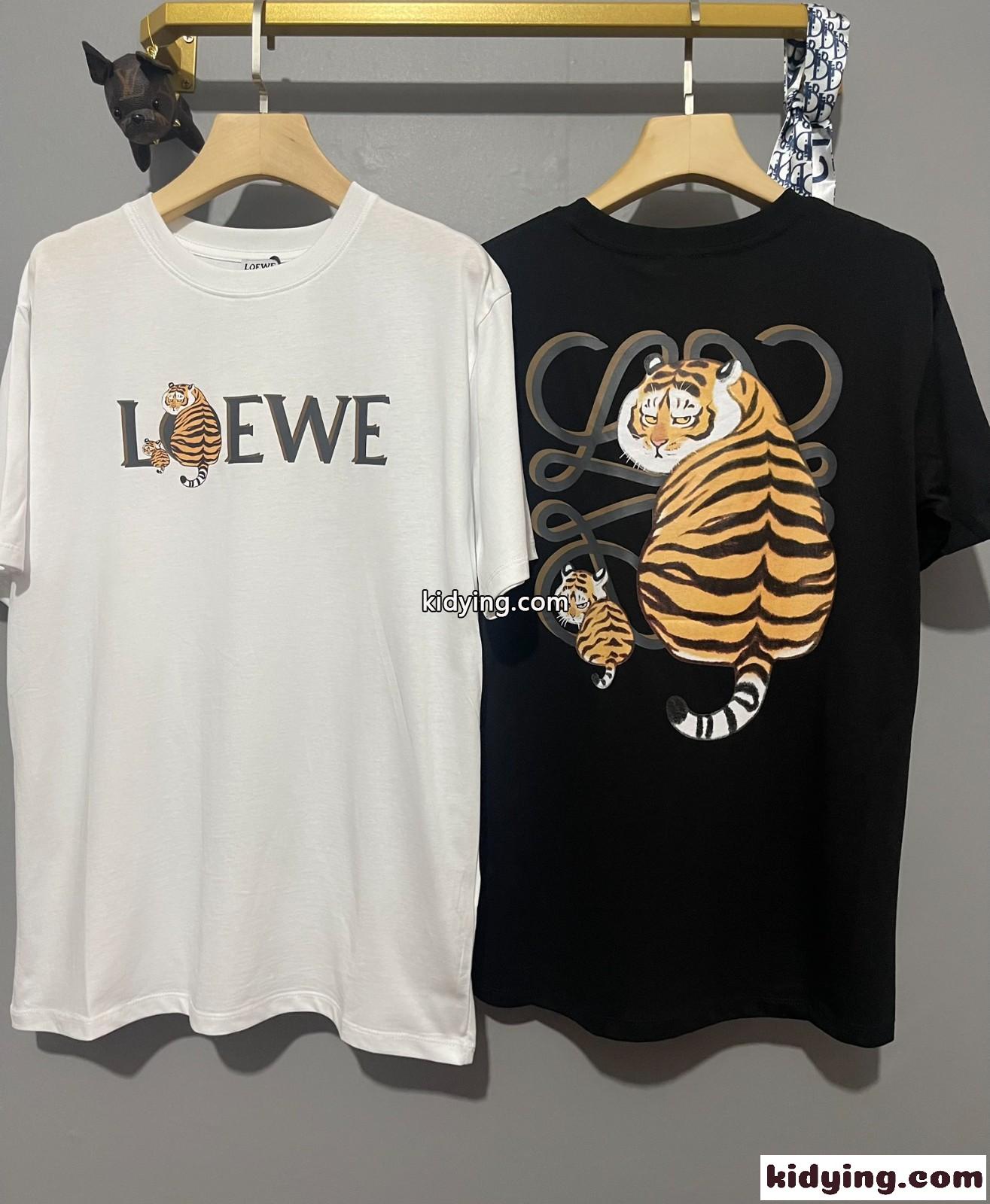 人気 ゆったり 体型カバー 着痩せ ロエベ tシャツ コピー ラウンドネック ロゴ プリント コットン カジュアル-1