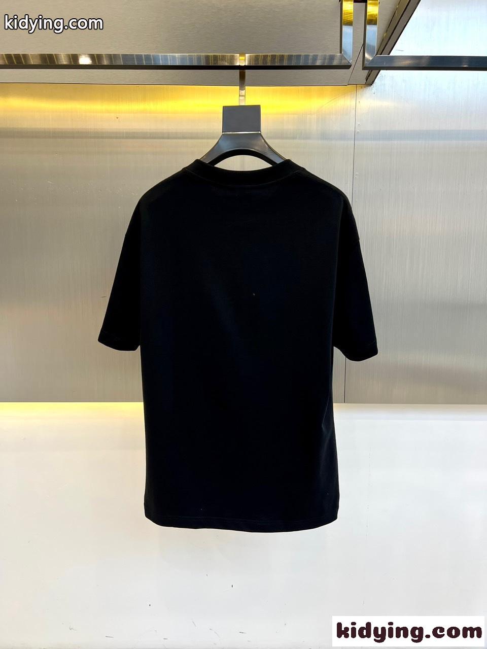 モンクレール Tシャツ コピー 定番 カジュアル 半袖Tシャツ クルーネック ブラック-3