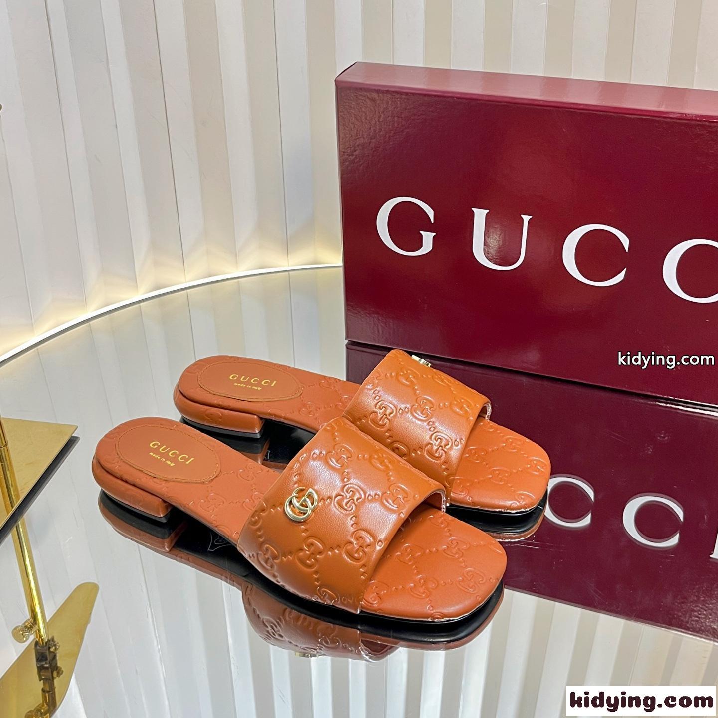 グッチ サンダル スーパーコピー ダブルG付き ウィメンズ スライドサンダル ブラウン-0