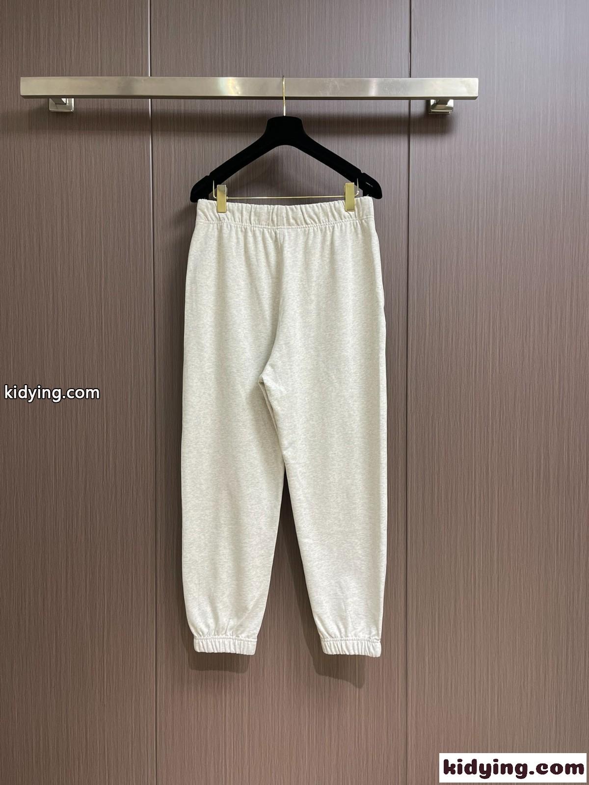 カジュアル 合わせやすい スウェットパンツ モンクレール パンツ コピー メンズ-3
