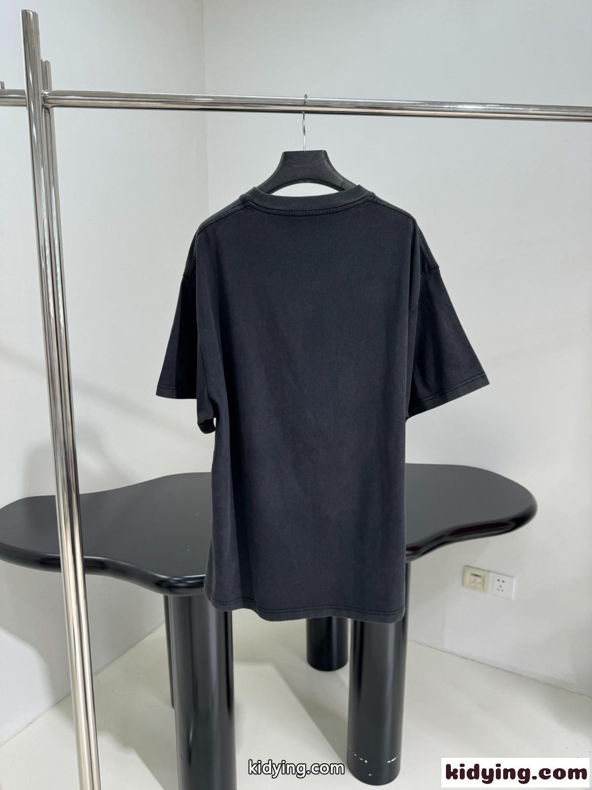 BALENCIAGA×Puma オーバーサイズTシャツ スーパーコピー ブラック-1
