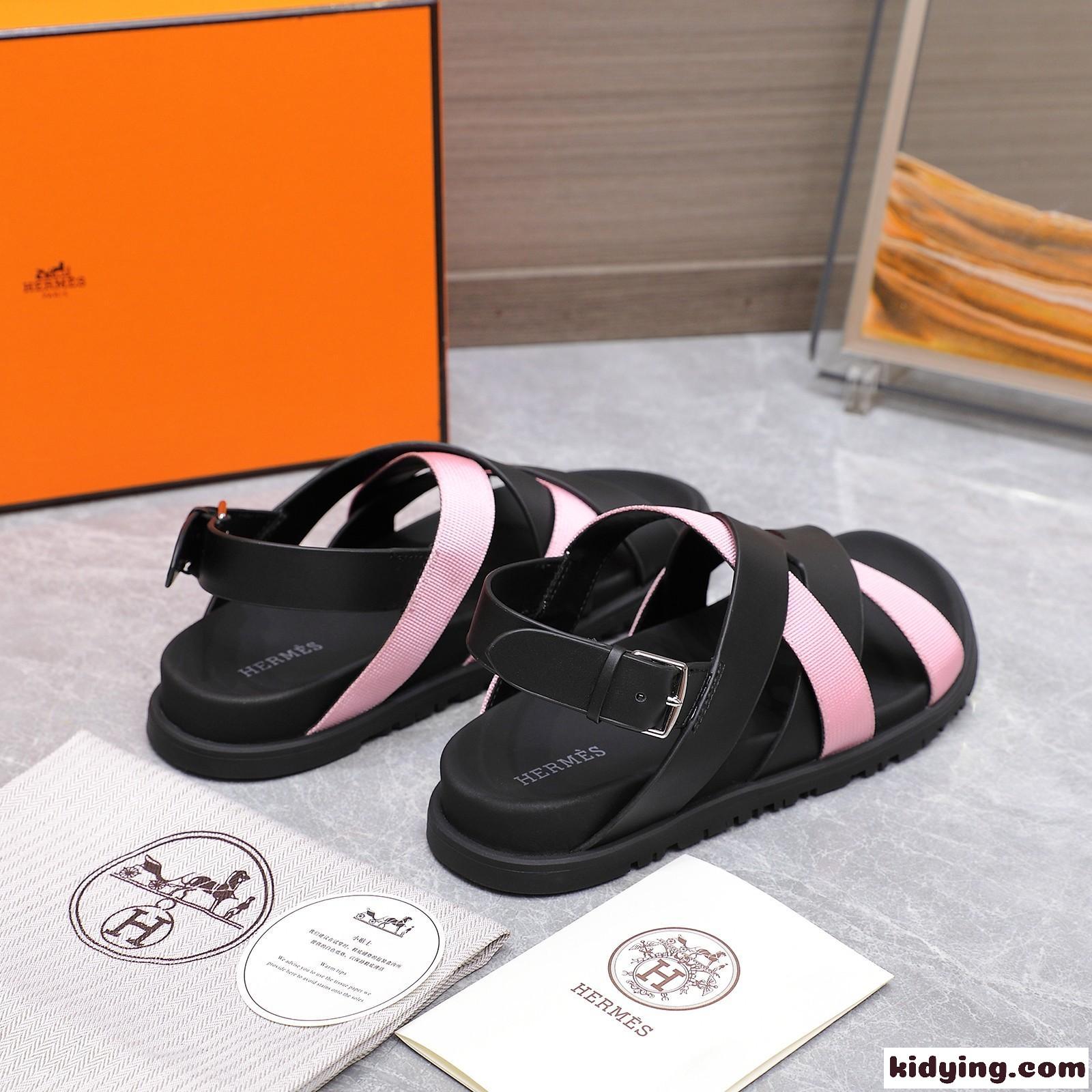 大活躍 ヘラクレス テクノサンダル エルメス サンダル スーパーコピー 配色-0